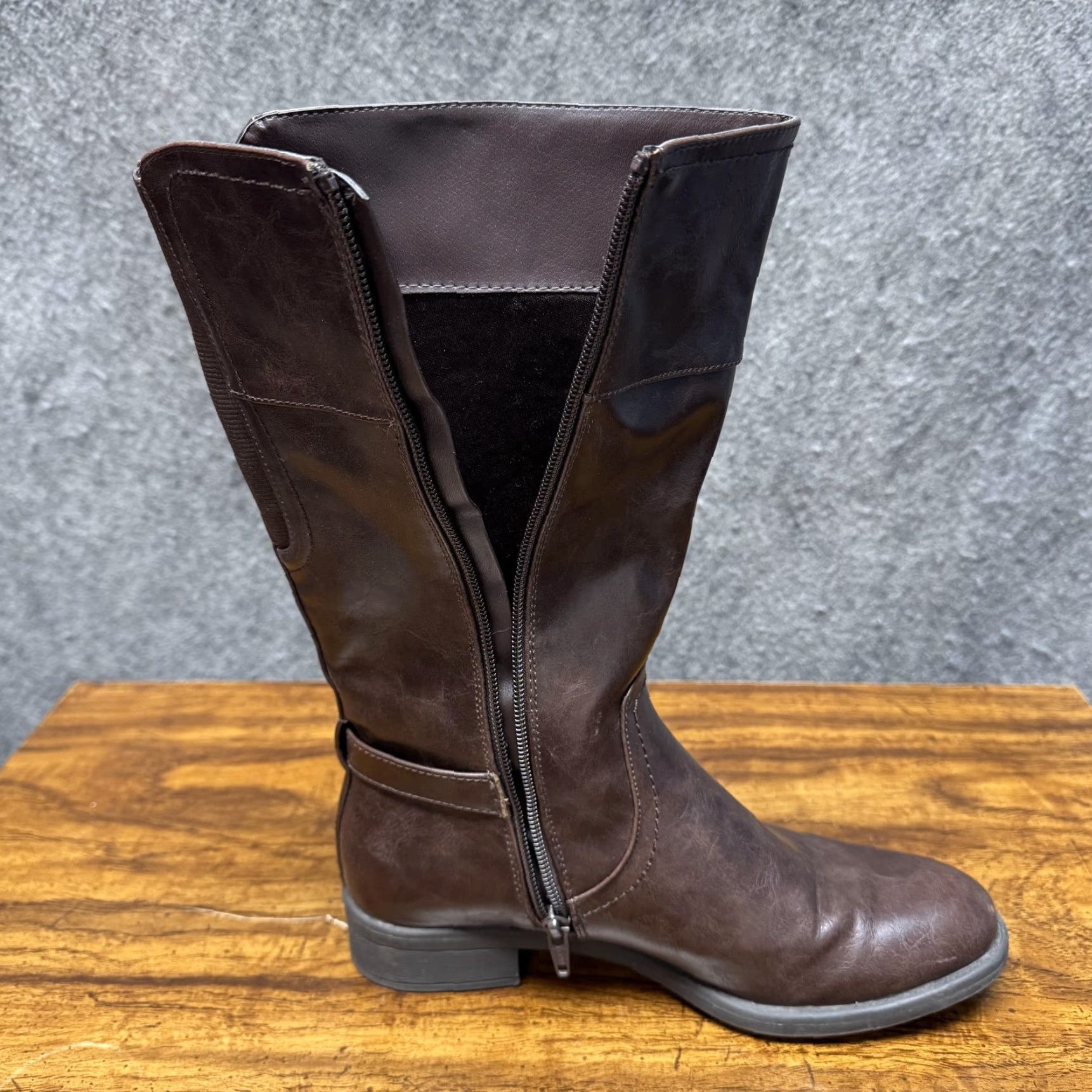 Vintage Wear Ever Boots Womens 8 Brown Knee High Riding Buckle Zip Flat Faux Leather Size US 8 / IT 38 - 4 Thumbnail
