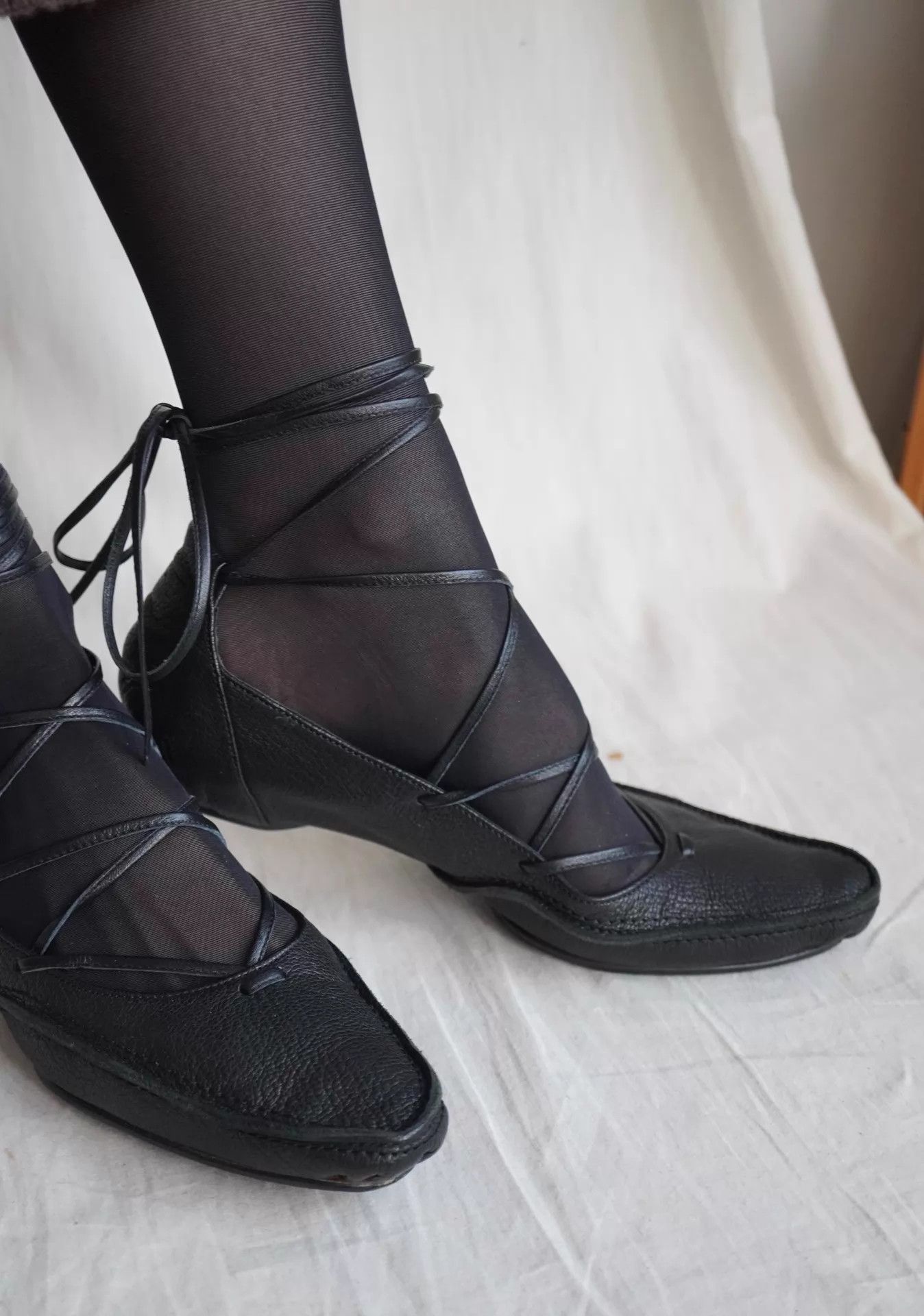 Y's Y's 2000s Structured Strappy Flats 36-36.5 Size US 5.5 / IT 35.5 - 9 Thumbnail