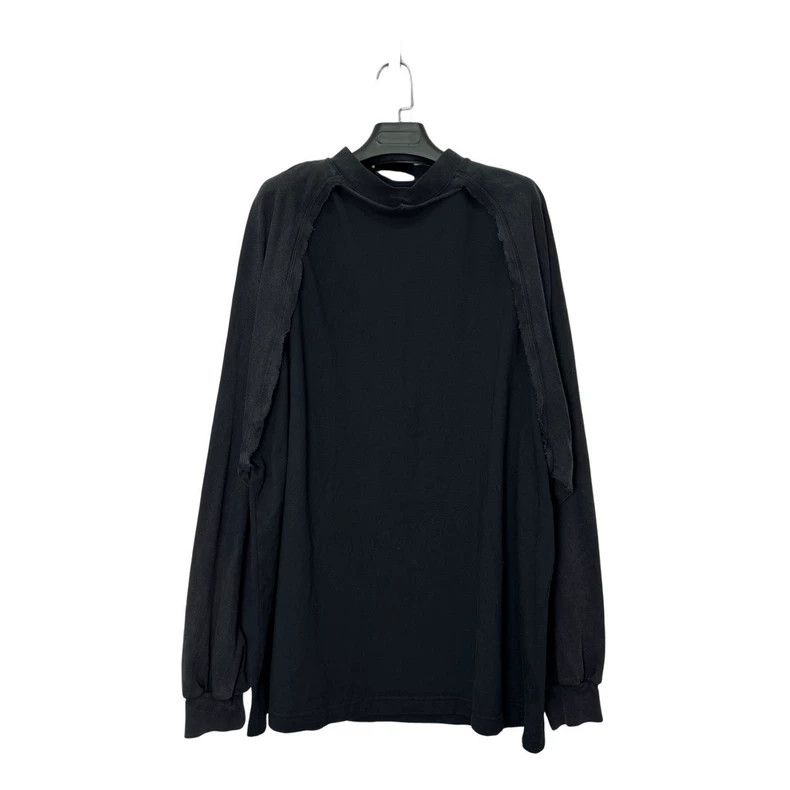Balenciaga Balenciaga Make an old vest with long sleeves. Size US M / EU 48-50 / 2 - 1 Thumbnail
