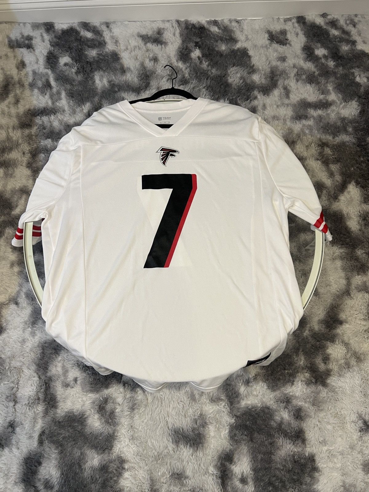 NFL Bijan Robinson Jersey Size US XL / EU 56 / 4 - 1 Thumbnail