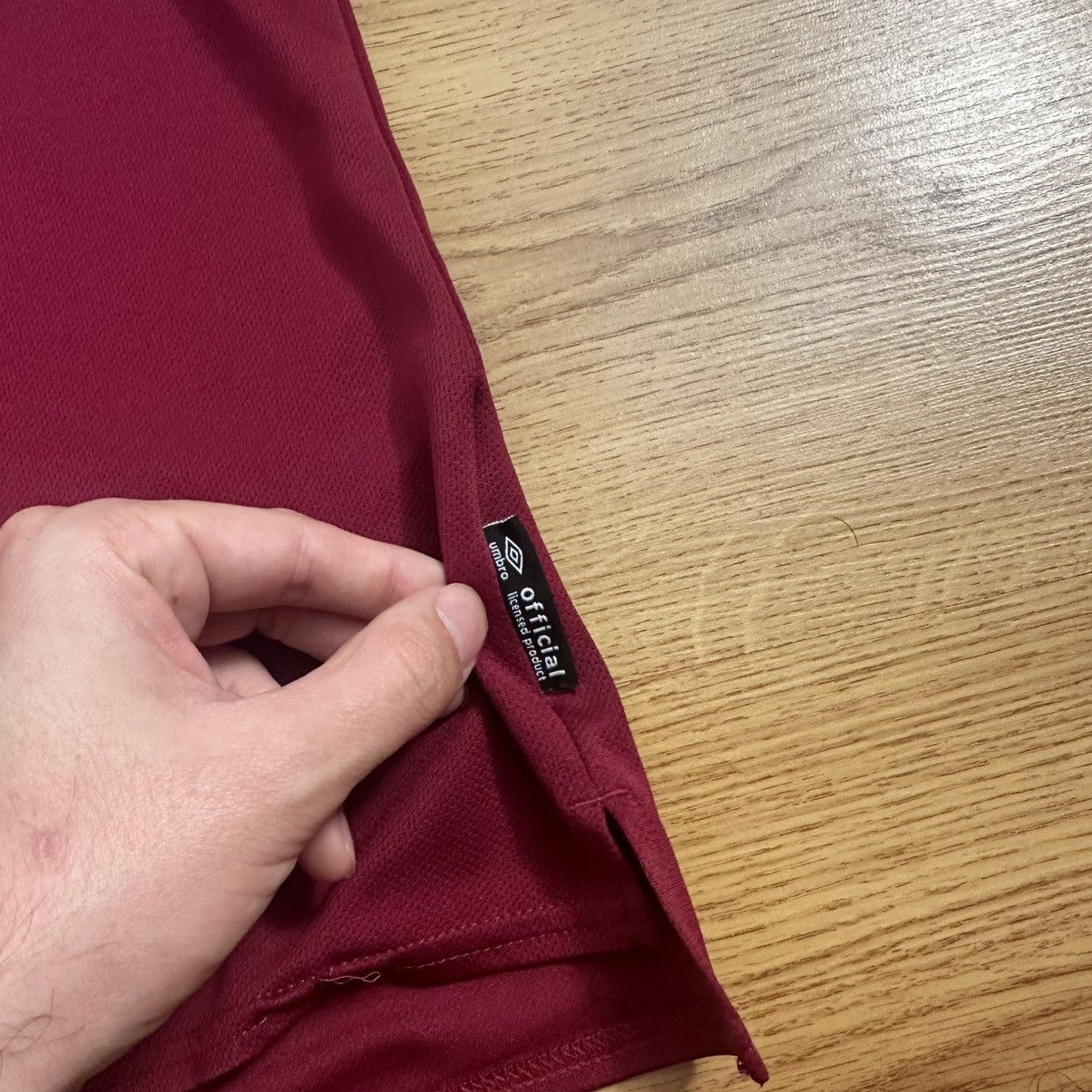 Umbro × Vintage Vintage West Ham 2019-2020 Umbro Jersey Size US M / EU 48-50 / 2 - 5 Thumbnail