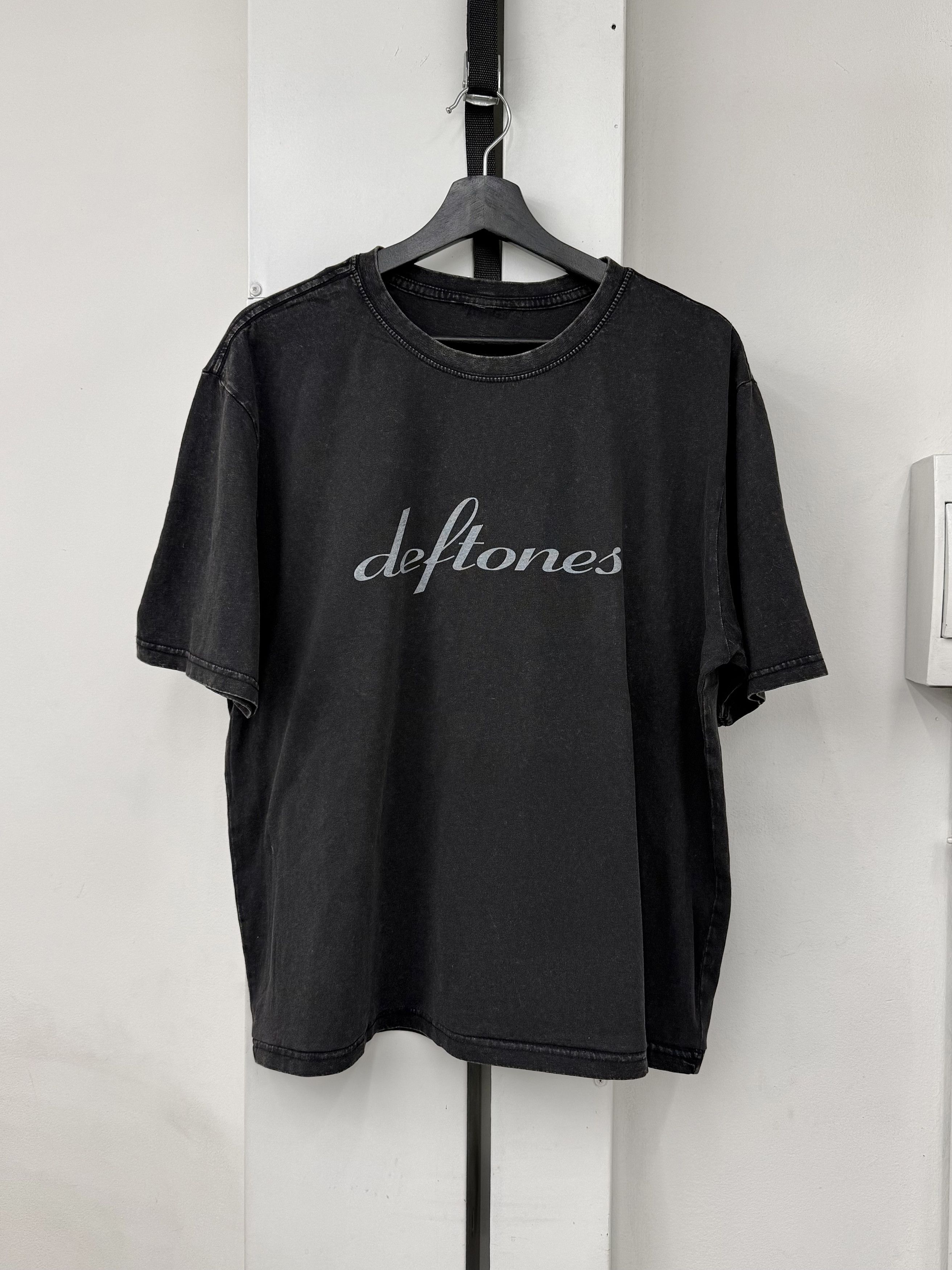 Vintage Deftones Band Tee Size US L / EU 52-54 / 3 - 1 Thumbnail
