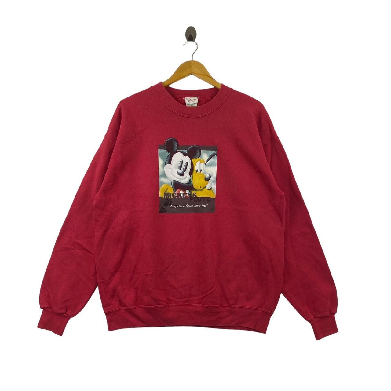 Vintage 90’ DISNEY STORE Mickey Mouse & Pluto Hug Sweatshirt