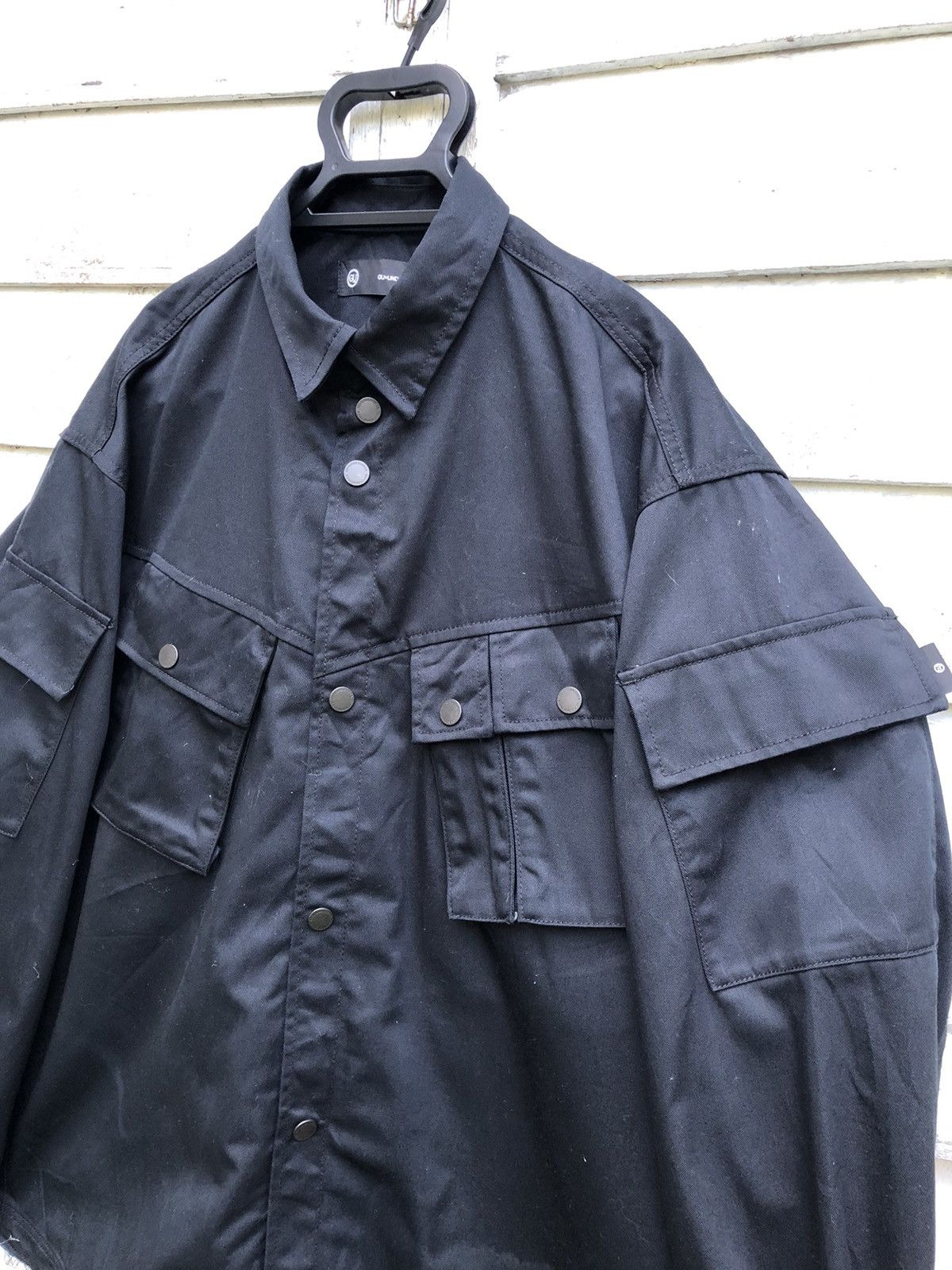 GU × Jun Takahashi × Undercover UNDERCOVER X GU BAGGY TACTICAL CARGO POCKET JACKET Size US XL / EU 56 / 4 - 6 Thumbnail