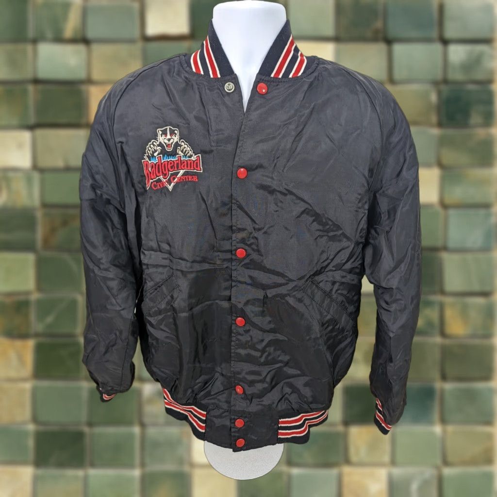 Vintage VINTAGE Badgerland Hockey Camp Satin Bomber Jacket Black Mens Large USA Jacket Size US L / EU 52-54 / 3 - 1 Thumbnail