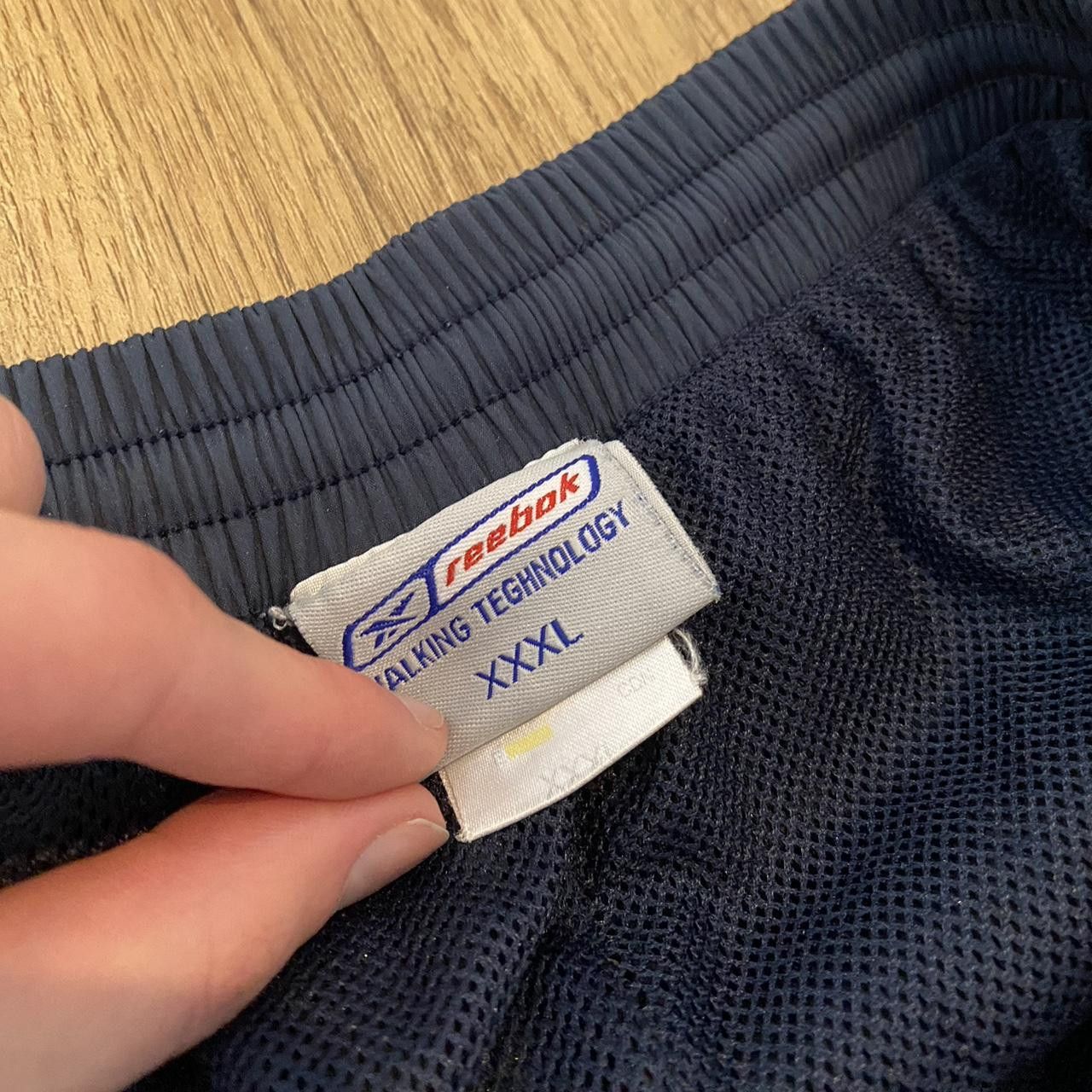 Reebok Navy and red vintage track pants sportswear Baggy Size US S / EU 44-46 / 1 - 4 Thumbnail