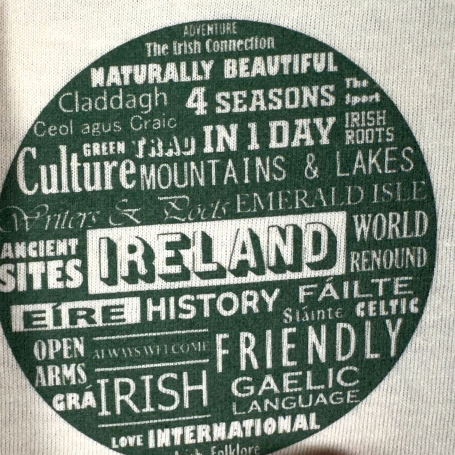 Vintage VINTAGE? Green Island T-Shirt Mens 2XL Cream Graphic Print Short Sleeve Cotton NEW Size US XXL / EU 58 / 5 - 6 Thumbnail