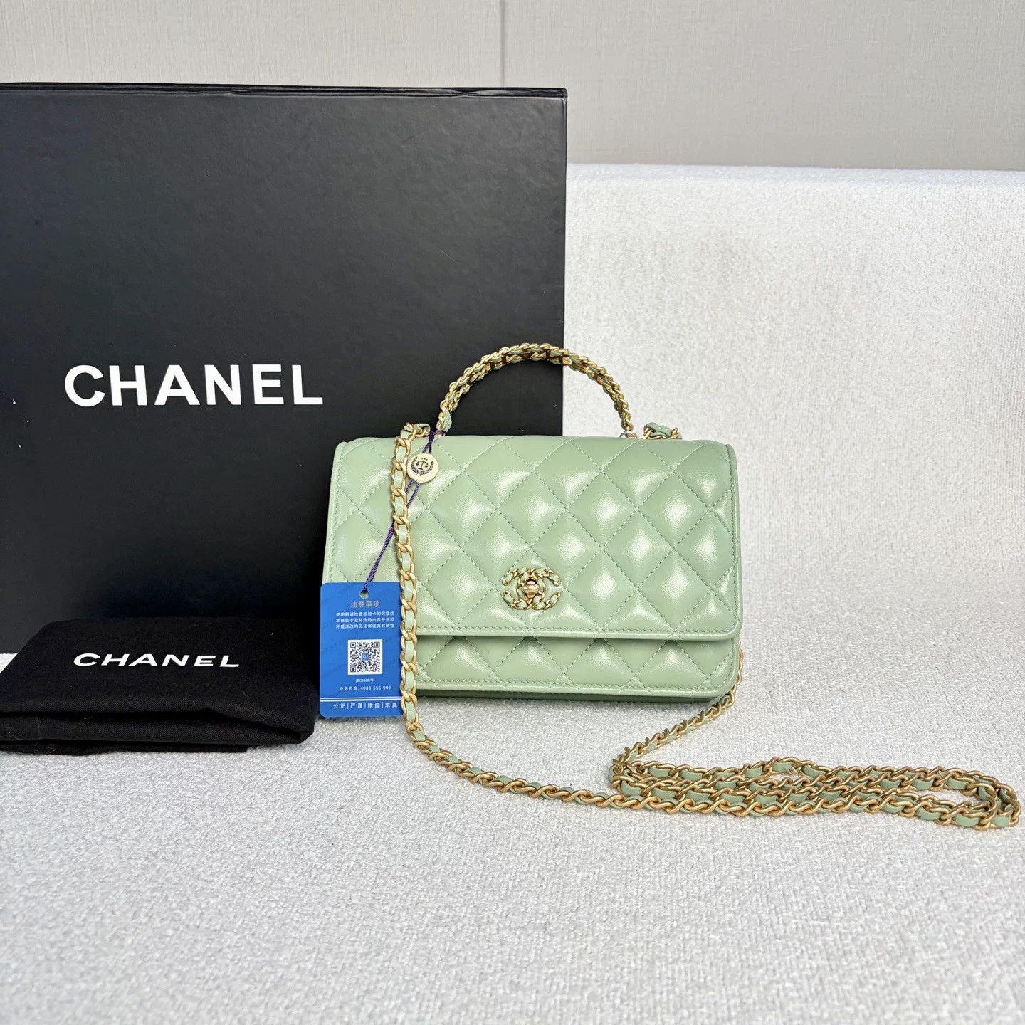 Chanel Pre-loved Bag Very good condition Size ONE SIZE - 1 Thumbnail