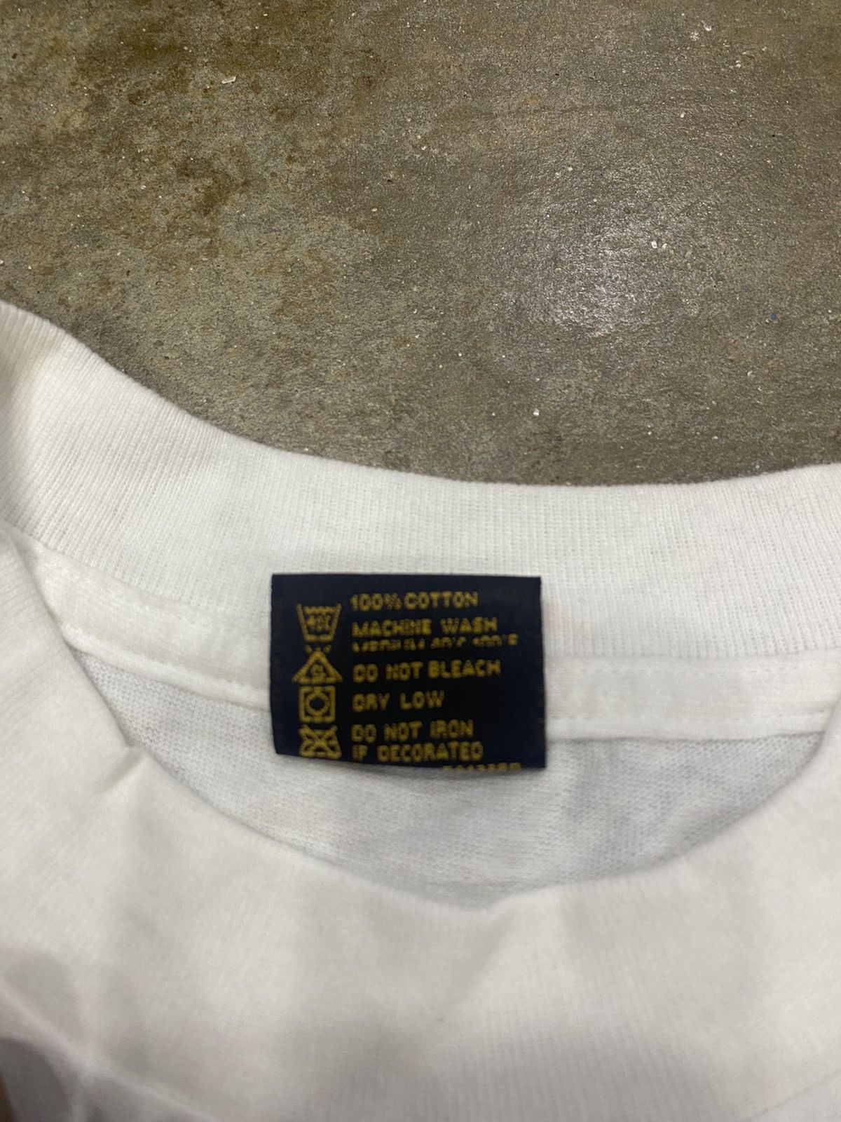 Band Tees × Vintage Vintage Unworn Paul MCartney The New World Tour 1993 tshirt Size US L / EU 52-54 / 3 - 7 Thumbnail