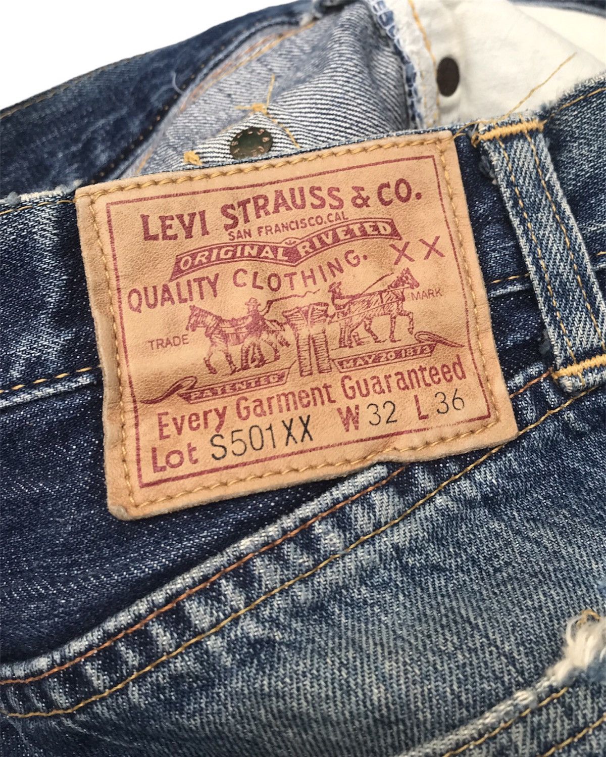 Levi's Vintage Clothing 501XX Big E LVC Laurel Leaf Donut Button Denim Size US 30 / EU 46 - 14 Thumbnail