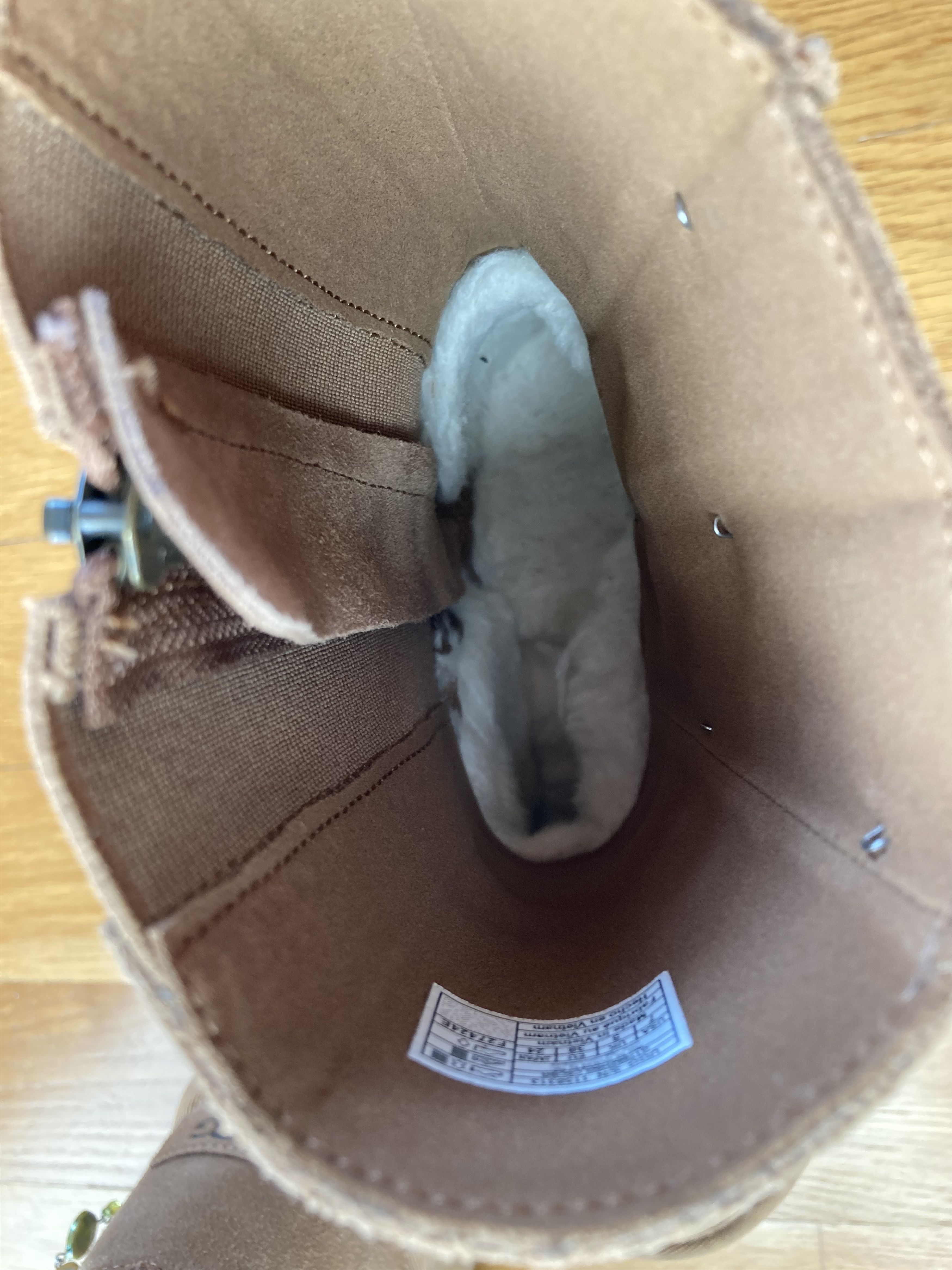 Ugg UGG Platform Mini Boots Tan Suede Custom Beaded Zip Size 7 Size US 7 / IT 37 - 6 Thumbnail