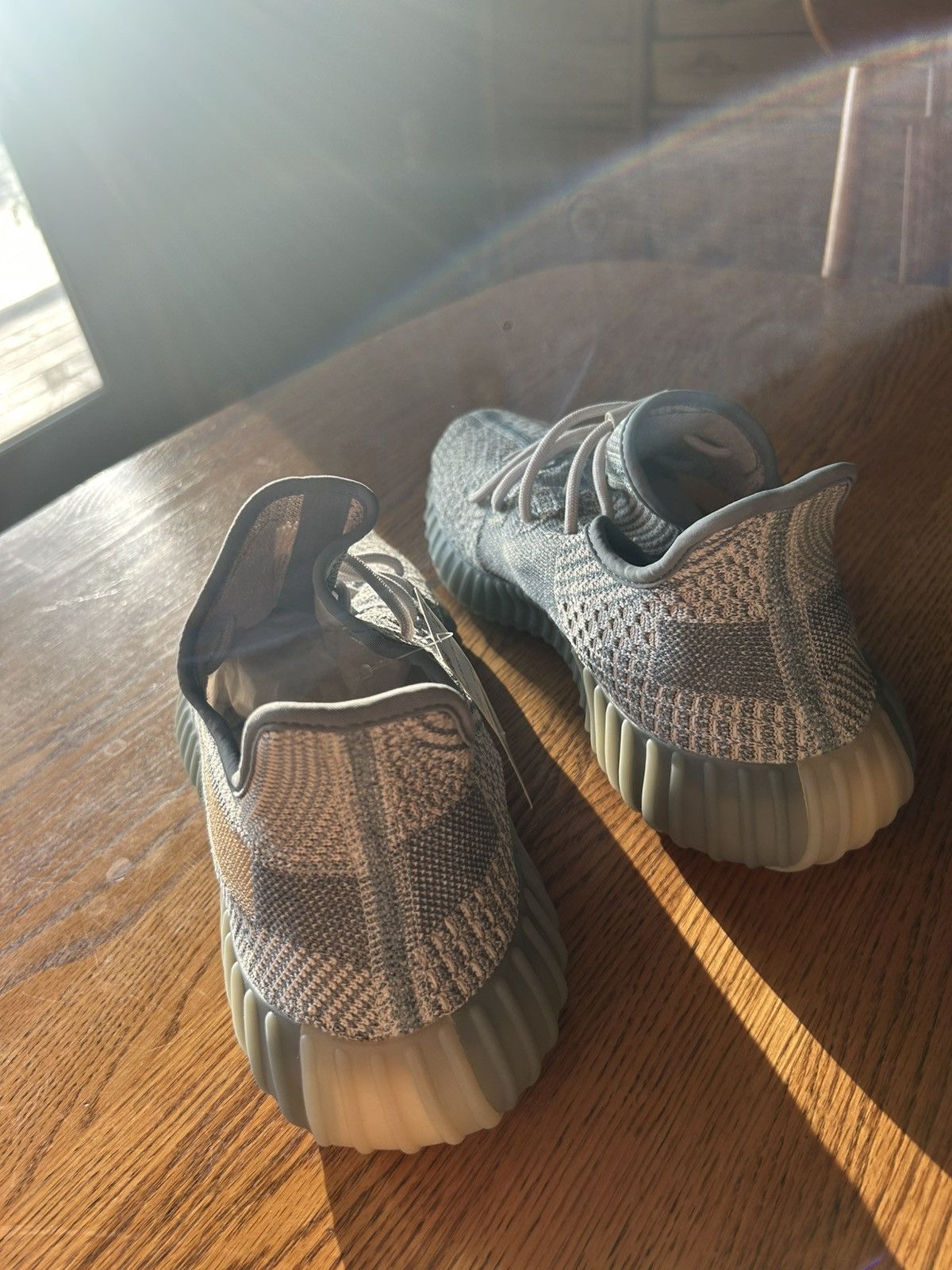 Yeezy Yeezy v2 israfil Size US 10.5 / EU 43-44 - 4 Thumbnail
