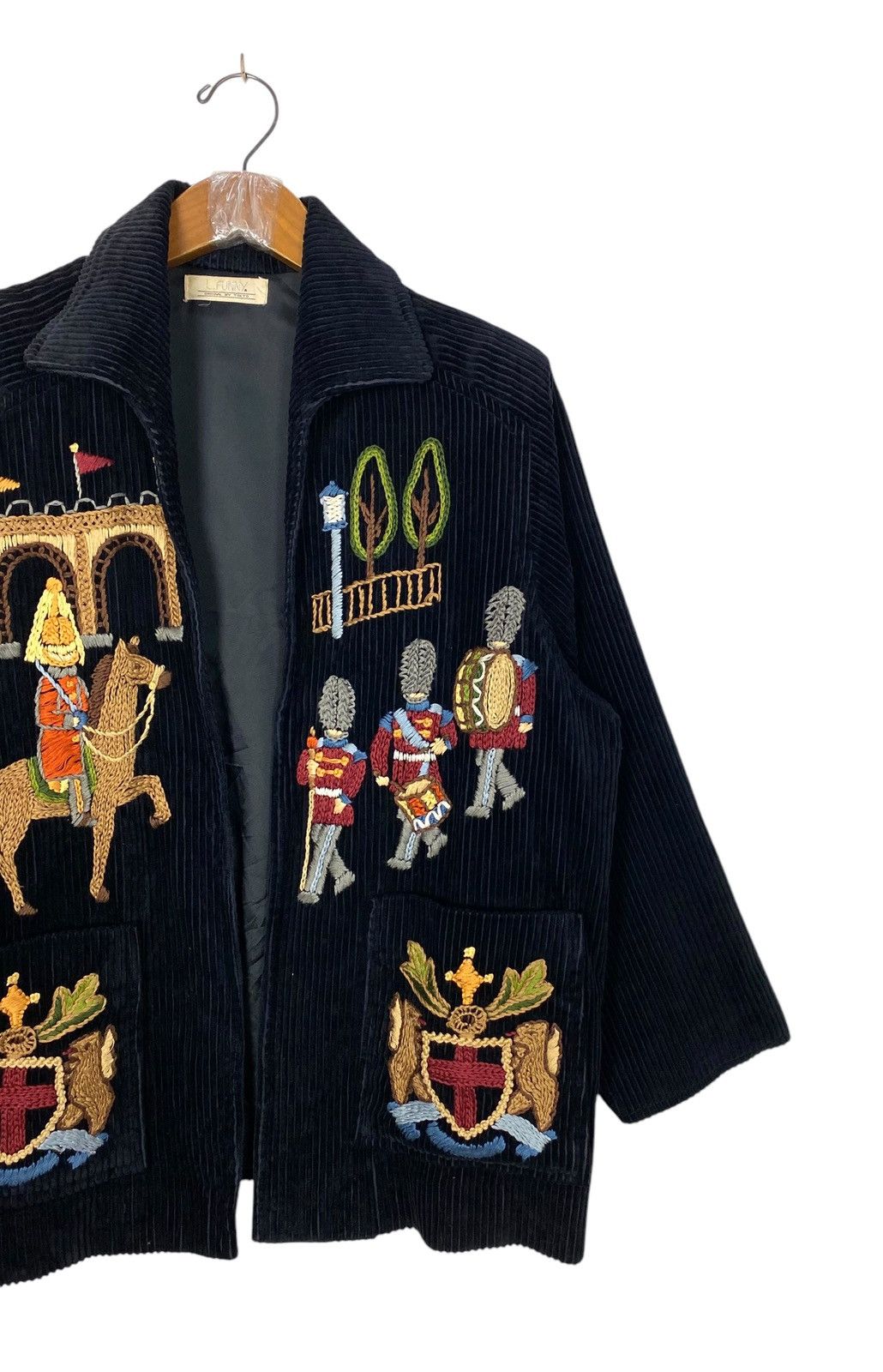 Art Comes First Rare Vtg Full Hand Embroidery British Motive Corduroy Jacket Size US S / EU 44-46 / 1 - 3 Thumbnail