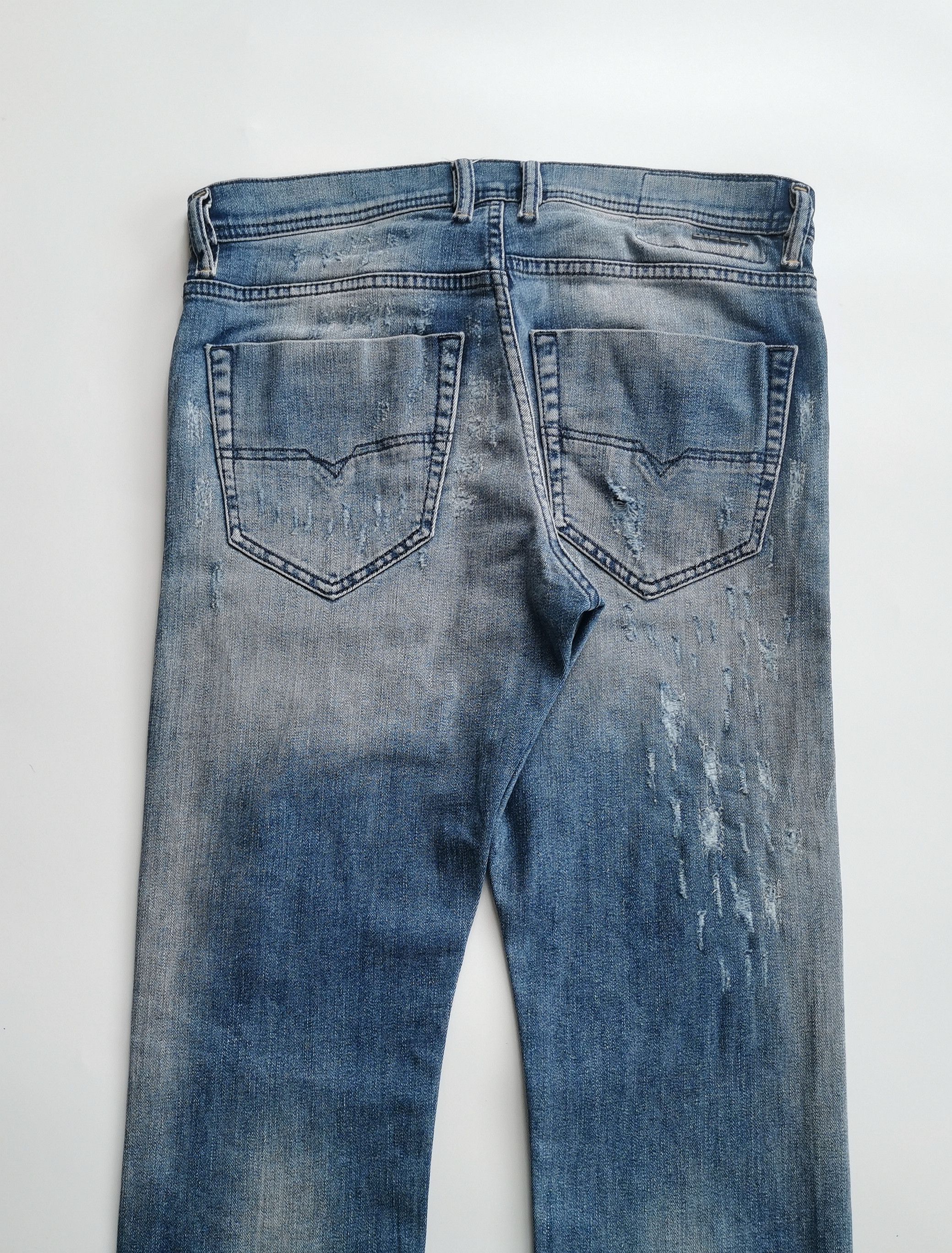 Diesel Diesel Ripped Slim Carrot Jeans Size US 30 / EU 46 - 9 Thumbnail