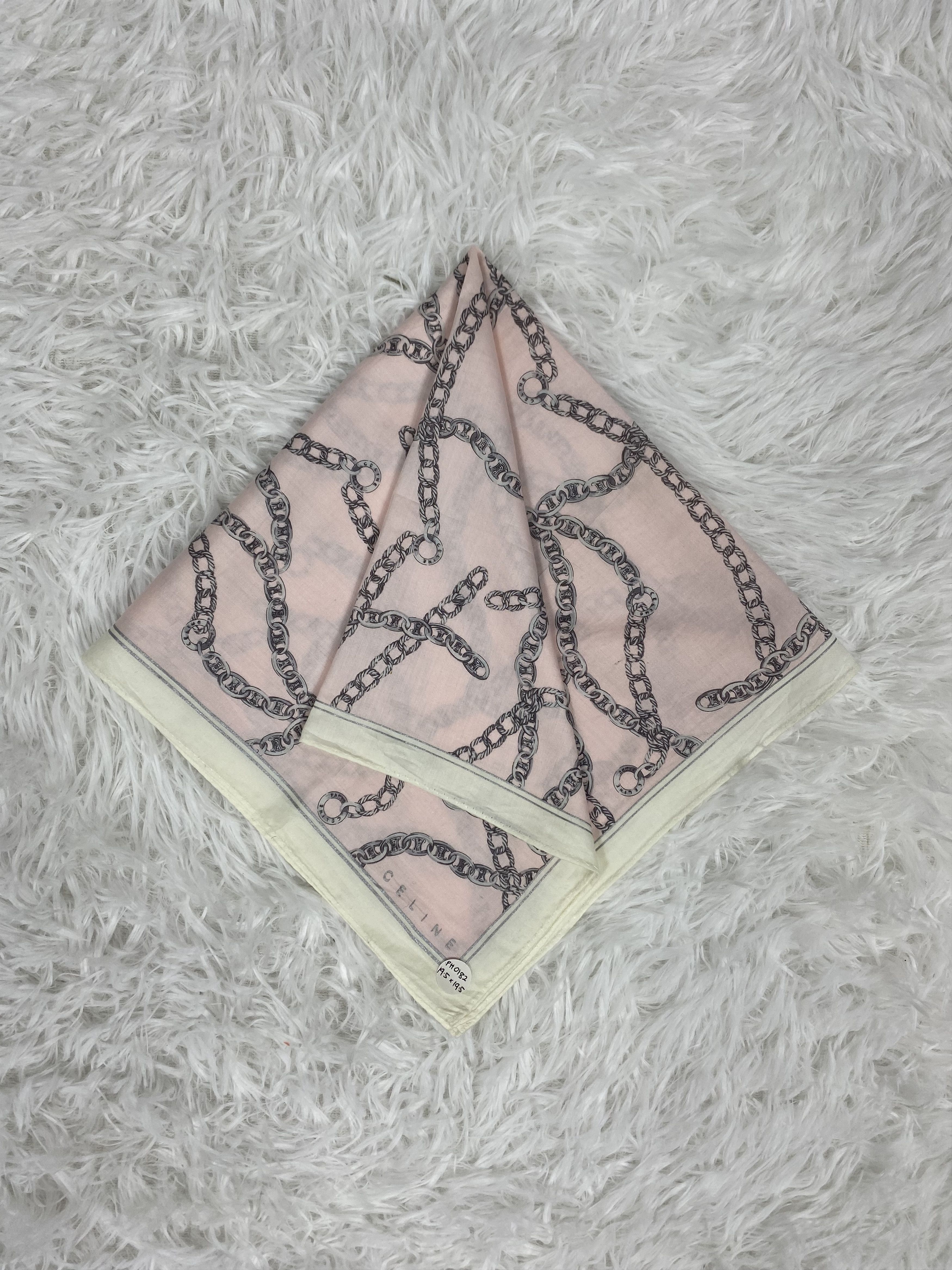 Celine × Vintage Vintage Celine Handkerchief Neckerchief PH0182 Size ONE SIZE - 1 Thumbnail