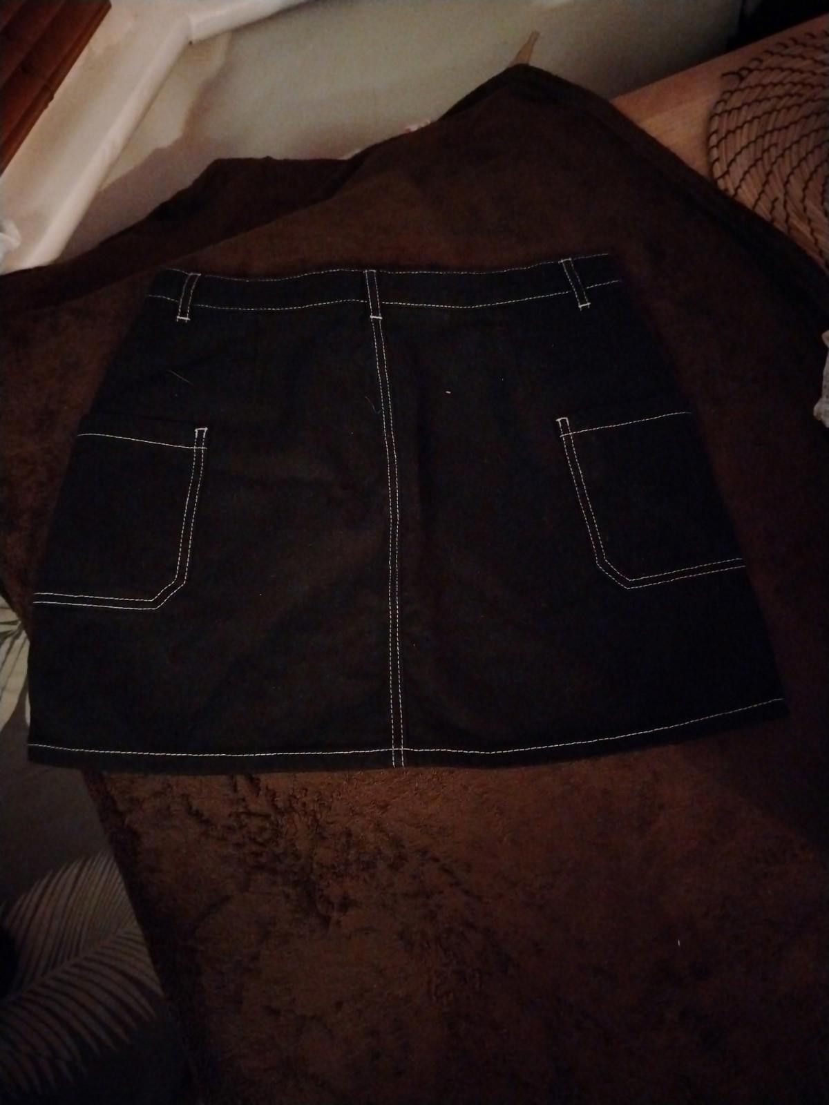 Other BDG black denim mini skirt with contrast stitch UK 10/12 Size 28" / US 6 / IT 42 - 7 Thumbnail