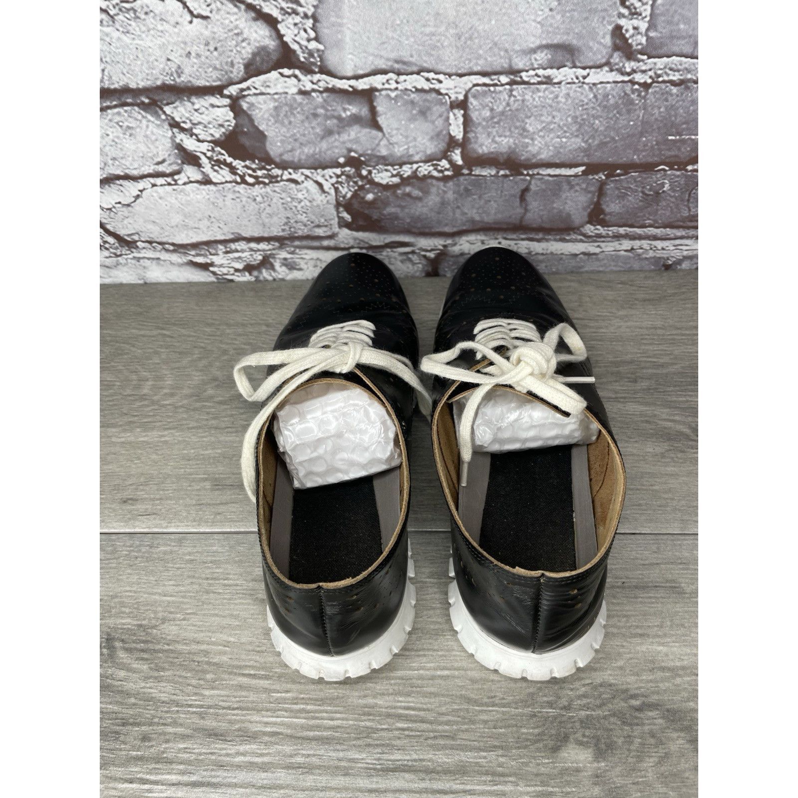 Cole Haan Cole Haan Zerogrand Black Leather Lace Up Wing Oxfords Women Size US 7 / IT 37 - 19 Thumbnail
