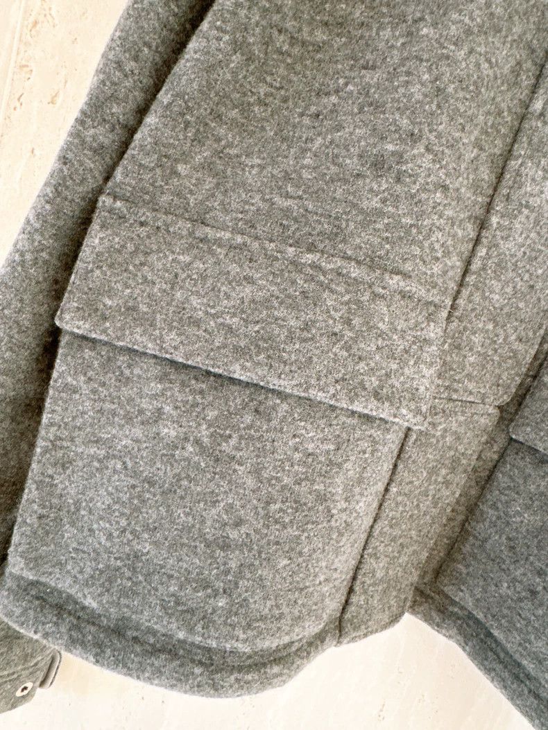 Loro Piana LORO PIANA Icery series, grey cashmere short coat Size S / US 4 / IT 40 - 4 Thumbnail