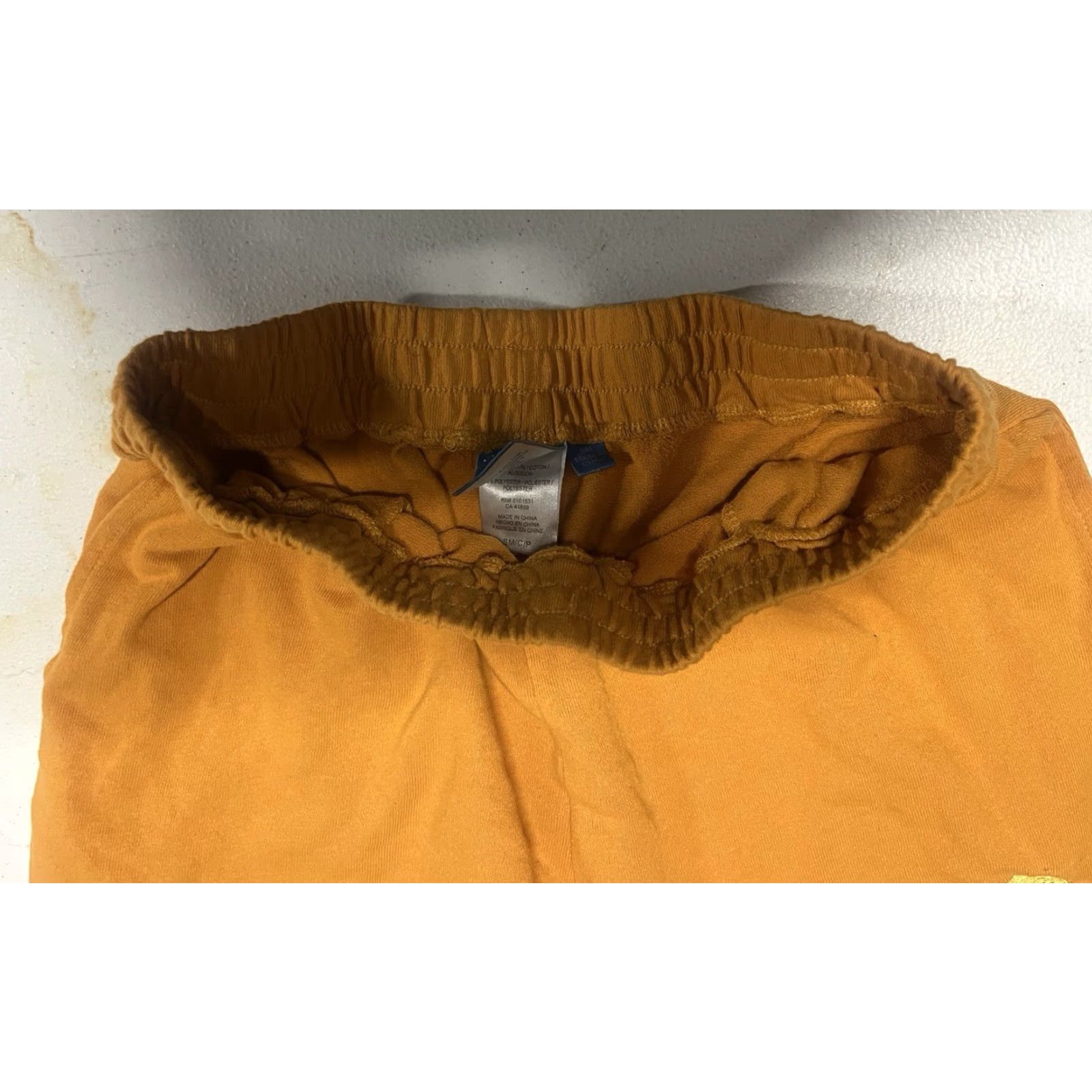 Vintage Care Bears Shorts Women SM Boyfriend High Waisted Orange Embroidered Short Size 28" / US 6 / IT 42 - 6 Thumbnail