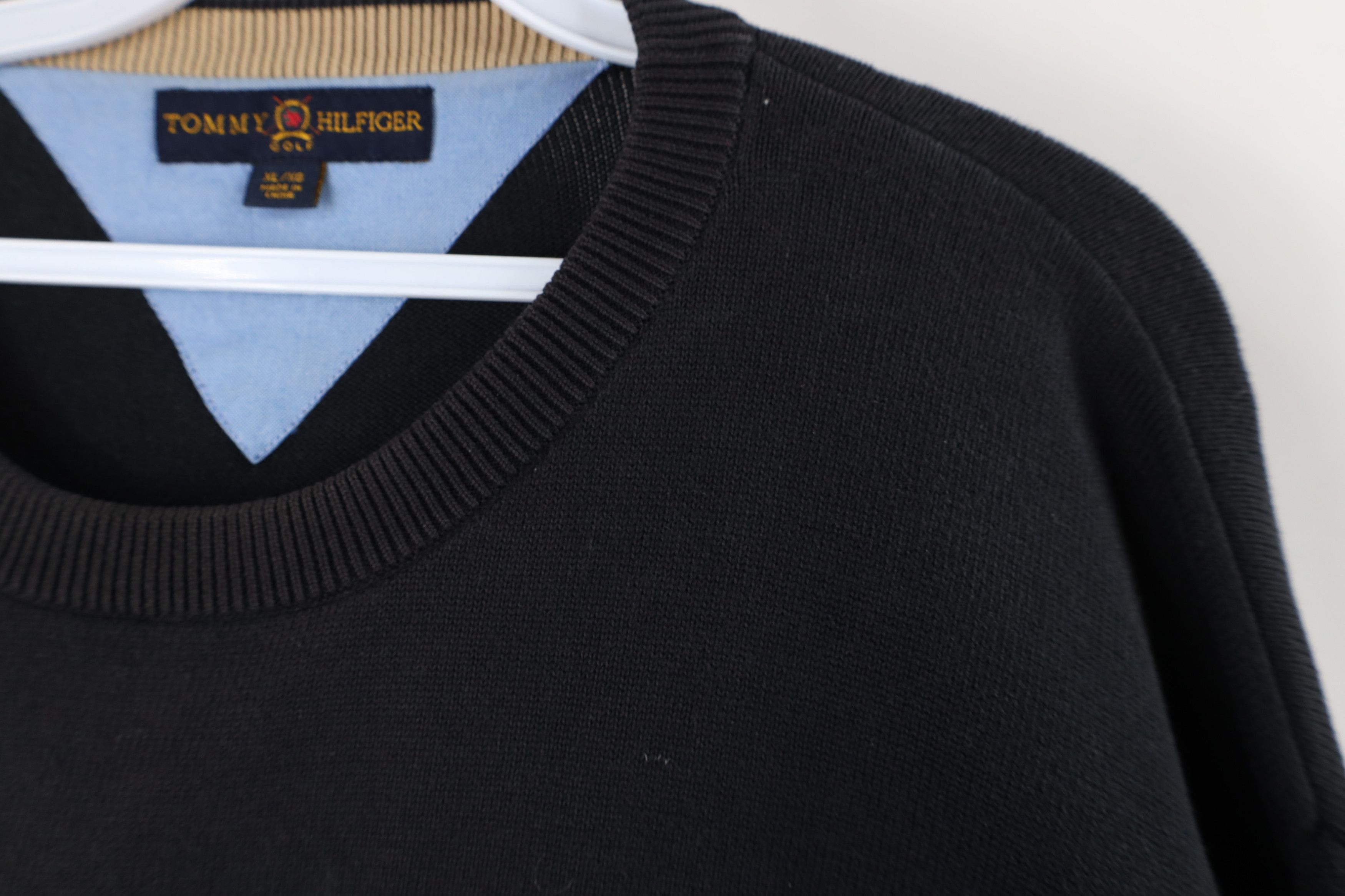 Tommy Hilfiger × Vintage Vintage 90s Tommy Hilfiger Golf Knit Crewneck Sweater Black Size US XL / EU 56 / 4 - 7 Thumbnail