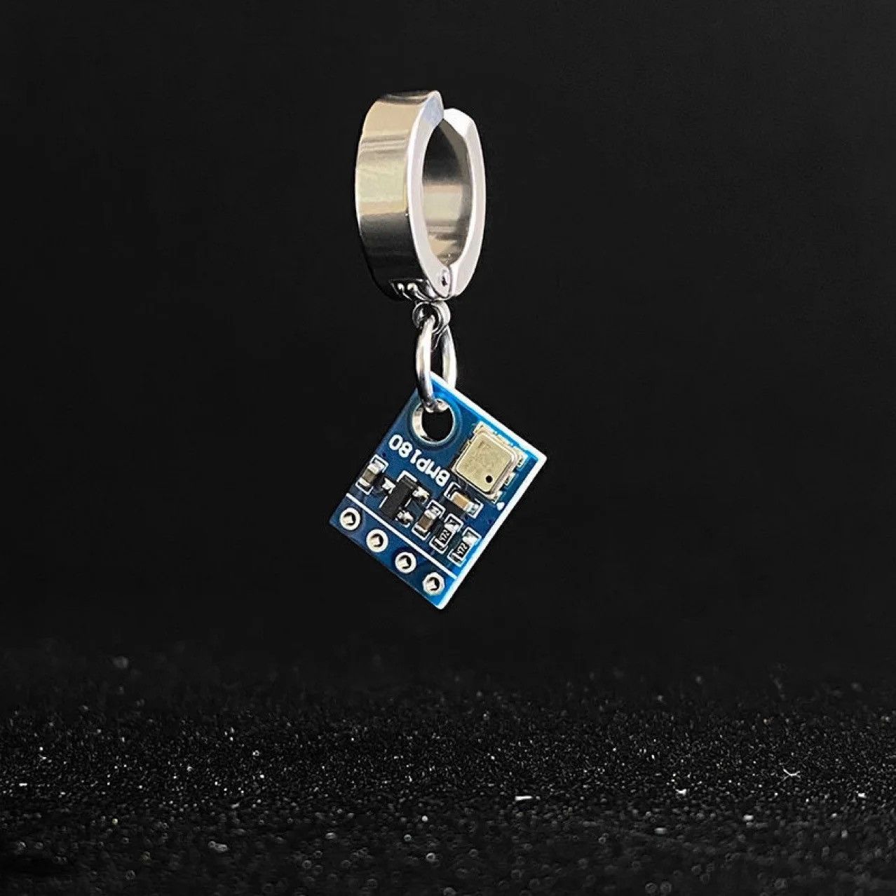 Vintage Punk Electronic Chips Pendant Earrings (1 pair) Size ONE SIZE - 2 Thumbnail
