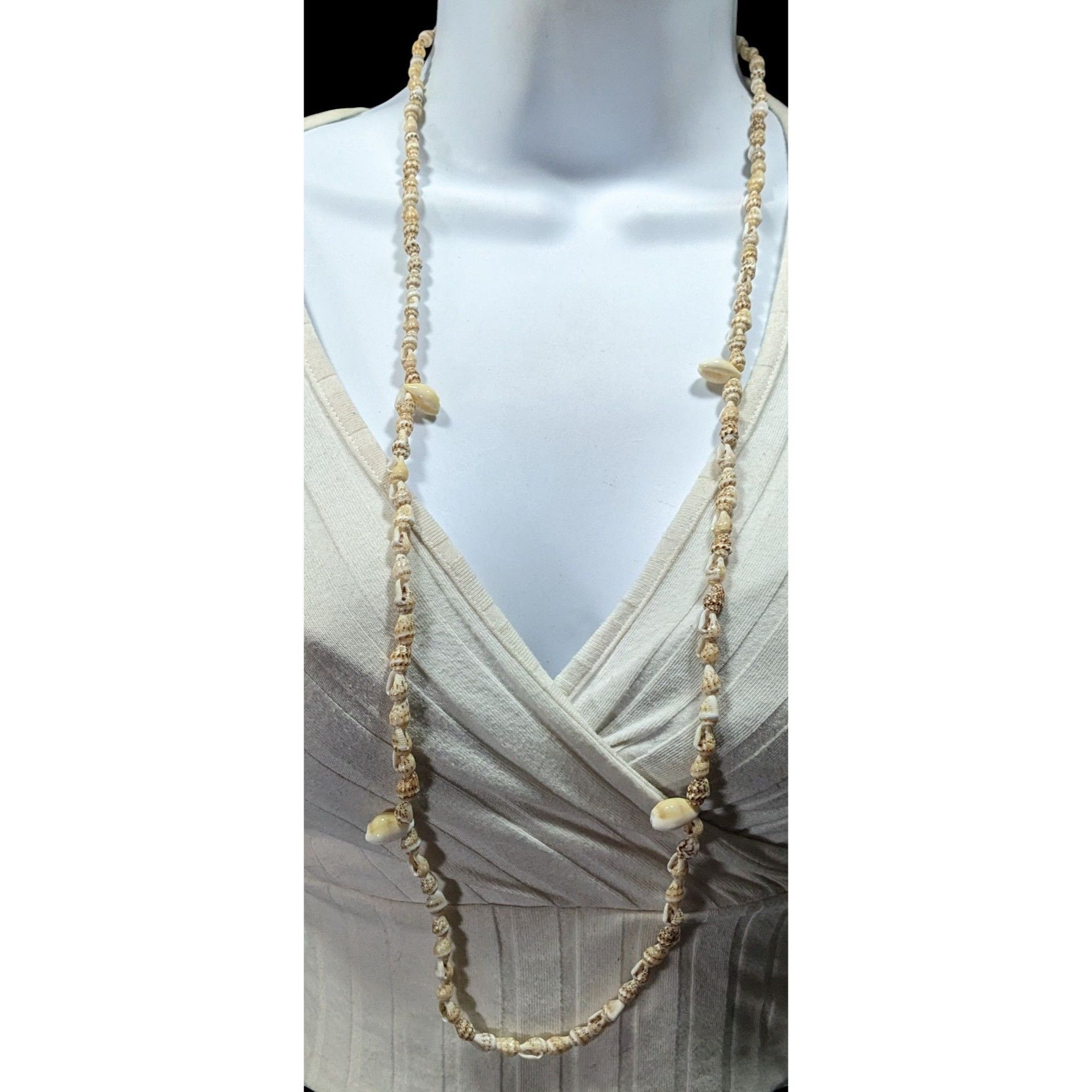 Other Summery Beach Mermaidcore Shell Beaded Necklace Size ONE SIZE - 2 Thumbnail
