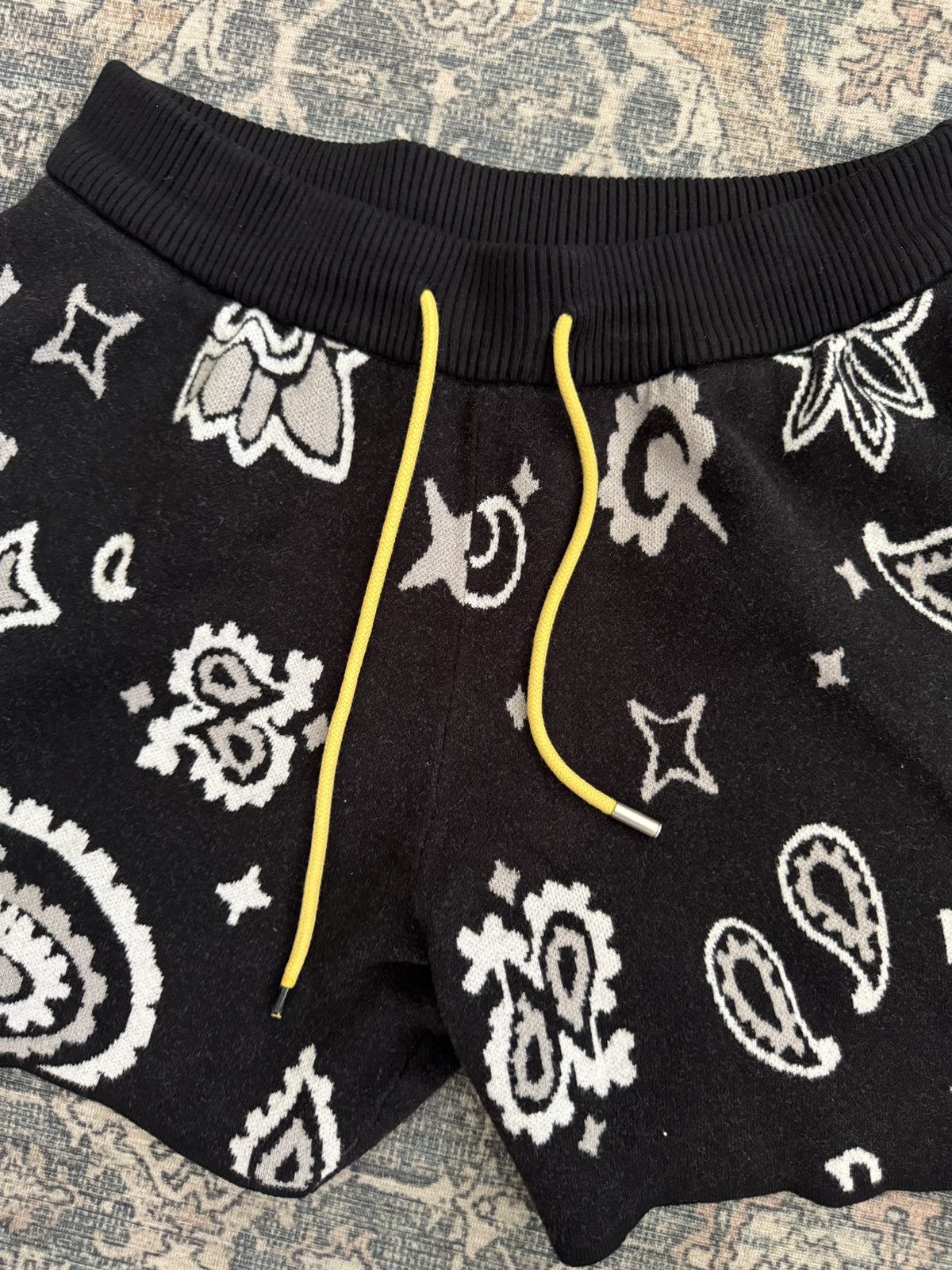 MNML MNML Paisley Knit Shorts Size US 30 / EU 46 - 2 Thumbnail
