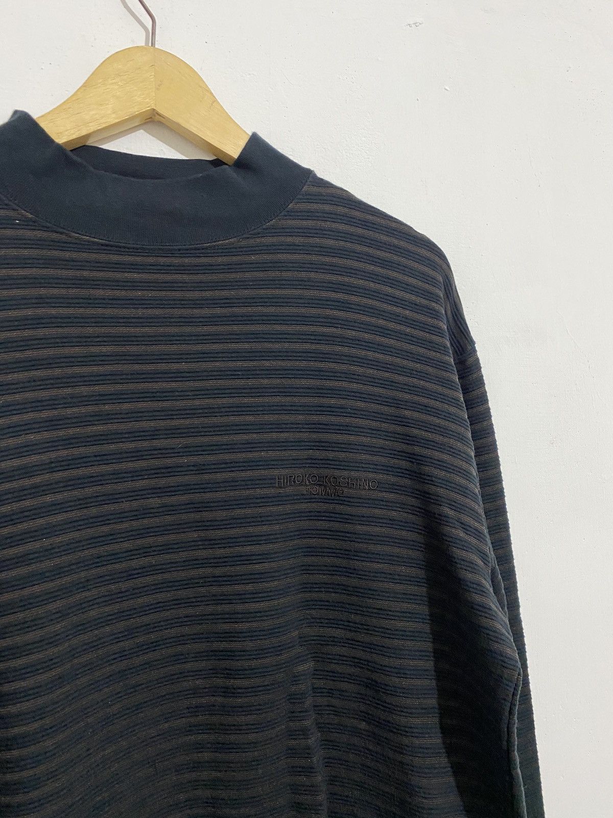 Hiroko Koshino Homme 🖤BLACFRIDAY🖤Japanese Hiroko Khishino Stripped Turtleneck Size US L / EU 52-54 / 3 - 2 Thumbnail