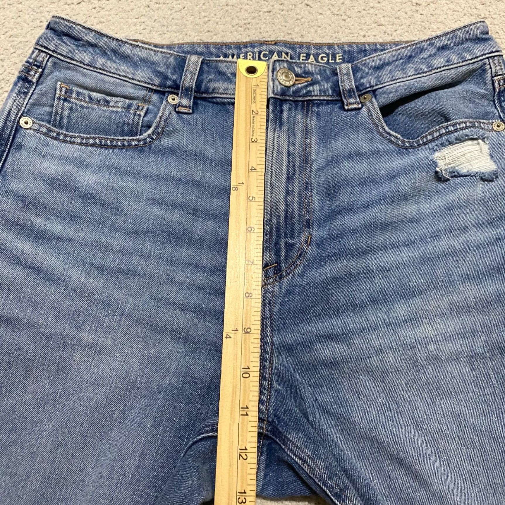 American Eagle Outfitters American Eagle Outfitters Mom Jeans Womens 8P Blue Denim Medium Wash Distressed Regular 5-Pocket Jeans Womens 90s Grunge Retro Size 30" / US 8 / IT 44 - 7 Thumbnail