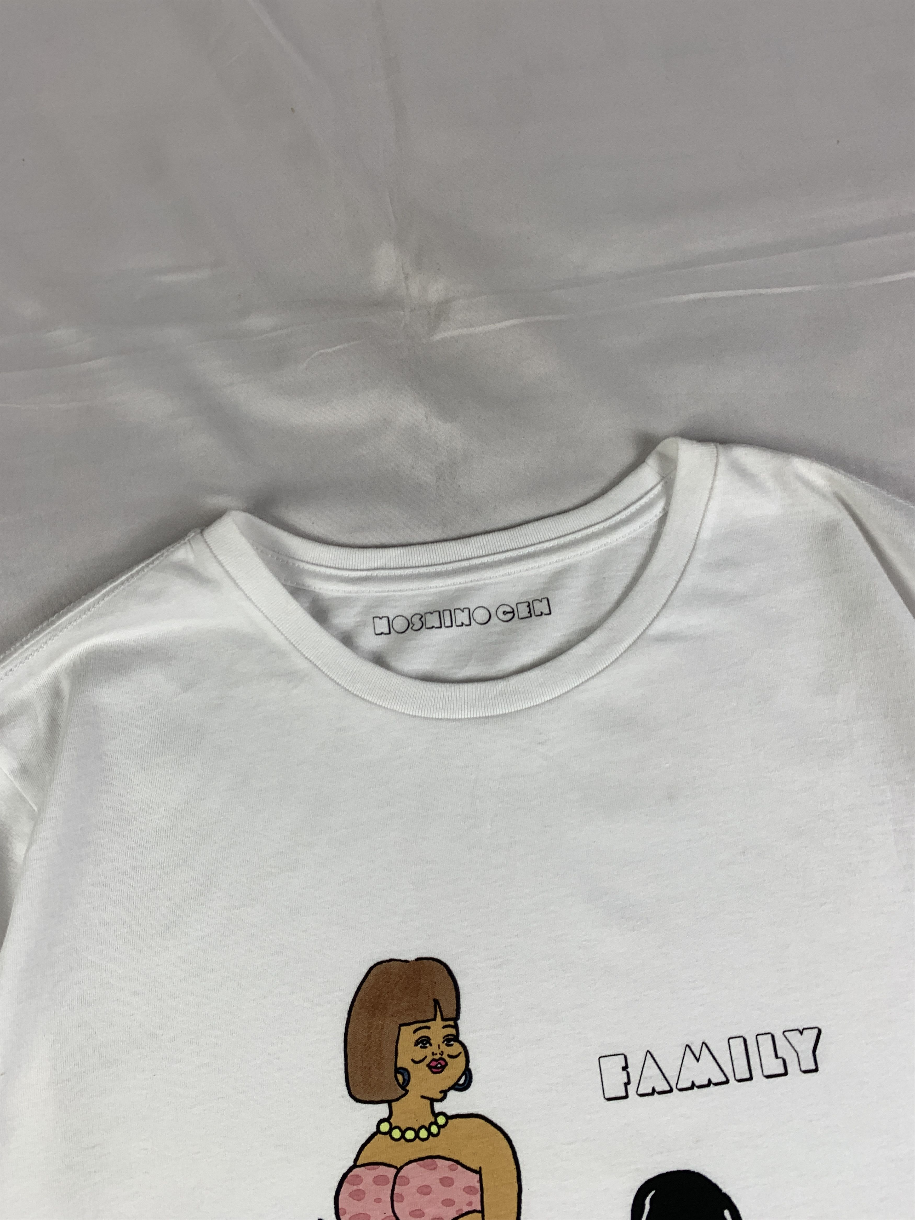 Japanese Brand Amuse White Family Parody Art Tee (M) Size US M / EU 48-50 / 2 - 4 Thumbnail