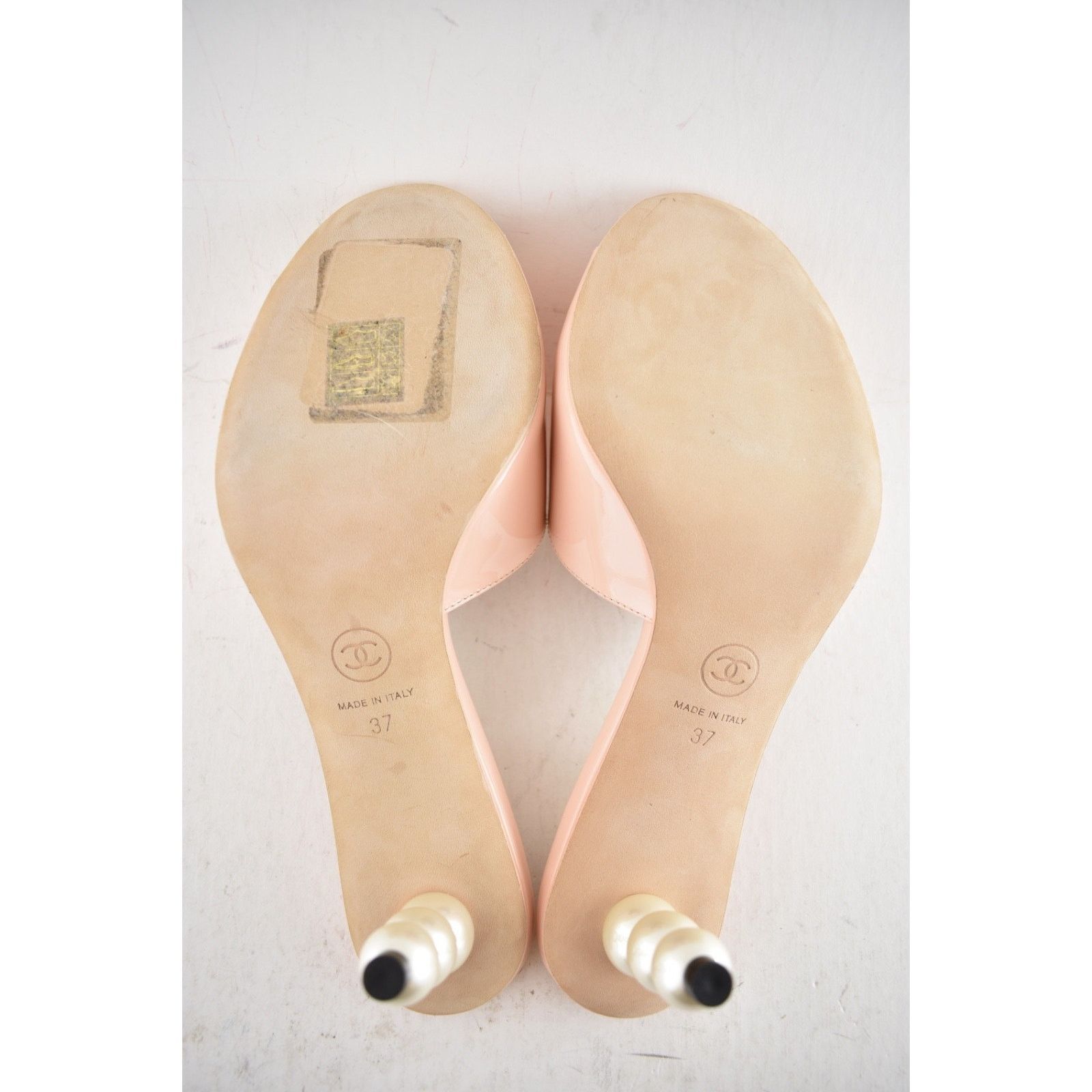 Chanel Chanel 23S Pink Patent Leather CC Logo Pearl Heel Size US 7 / IT 37 - 15 Thumbnail