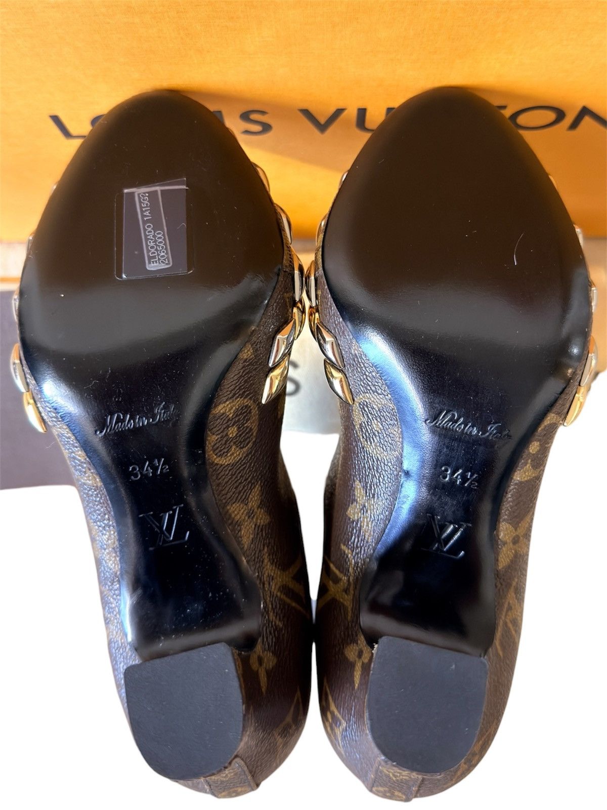 Louis Vuitton Louis Vuitton studded Leather Monogram Ankle Women Boots Size US 4.5 / IT 34.5 - 5 Thumbnail