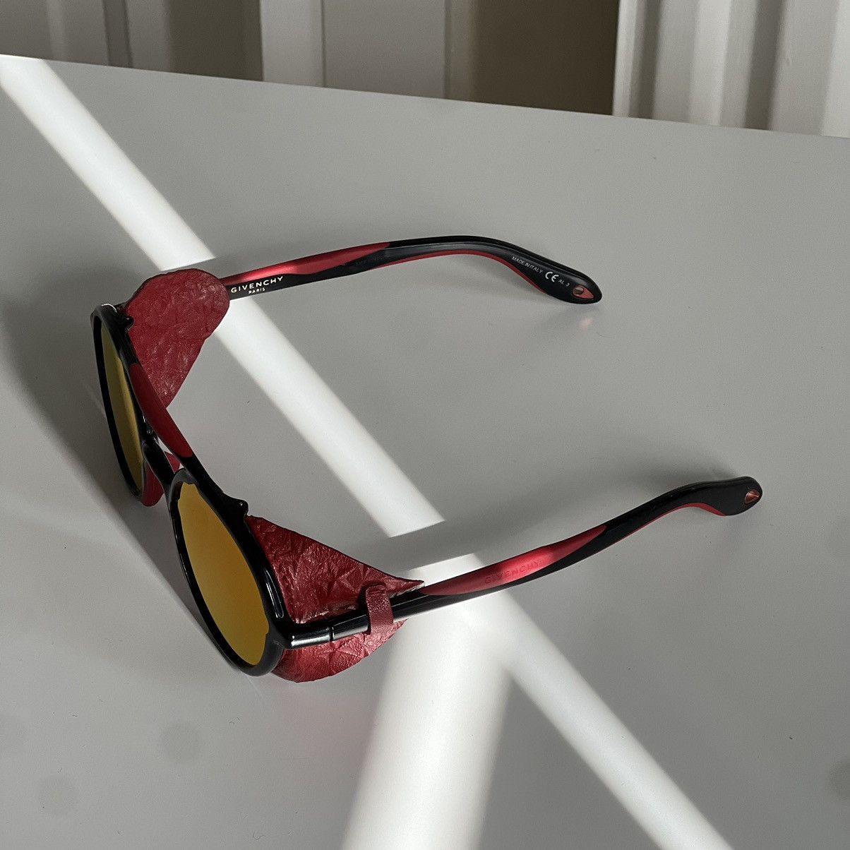 Givenchy Givenchy Leather Sunglasses Size ONE SIZE - 6 Thumbnail