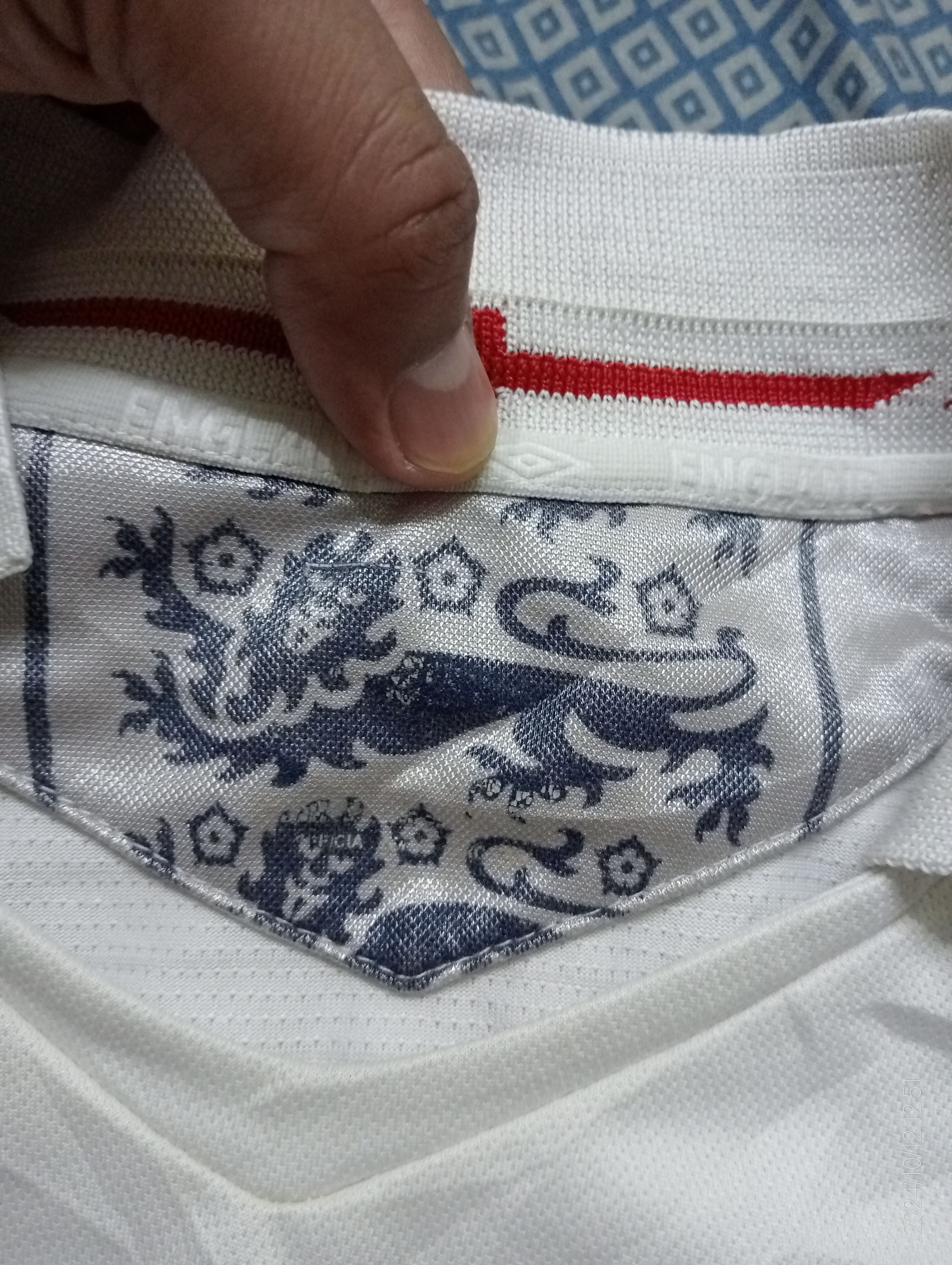 Umbro Vintage Umbro England 2005-2007 Home Jersey Size US L / EU 52-54 / 3 - 5 Thumbnail