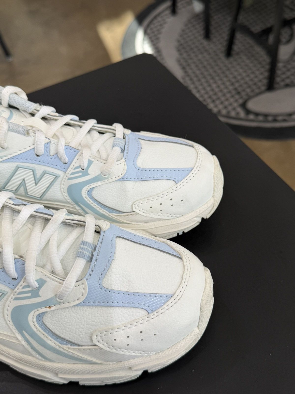 New Balance New Balance 530 White Starlight Size 6.5Y Size US 6.5 / EU 39-40 - 8 Thumbnail