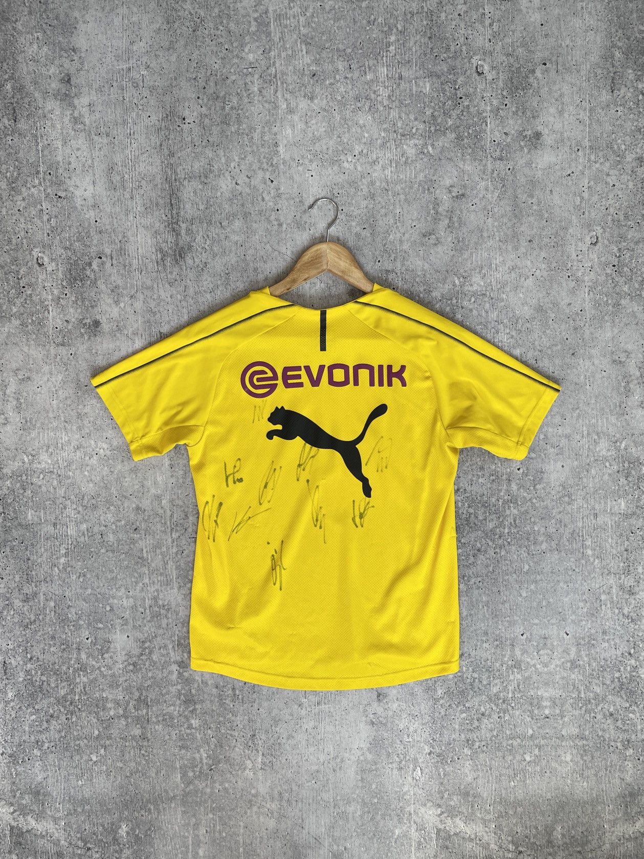 Other Borussia Dortmund Black Nike Kids Jersey XL 13-14 Years Size US XS / EU 42 / 0 - 2 Thumbnail