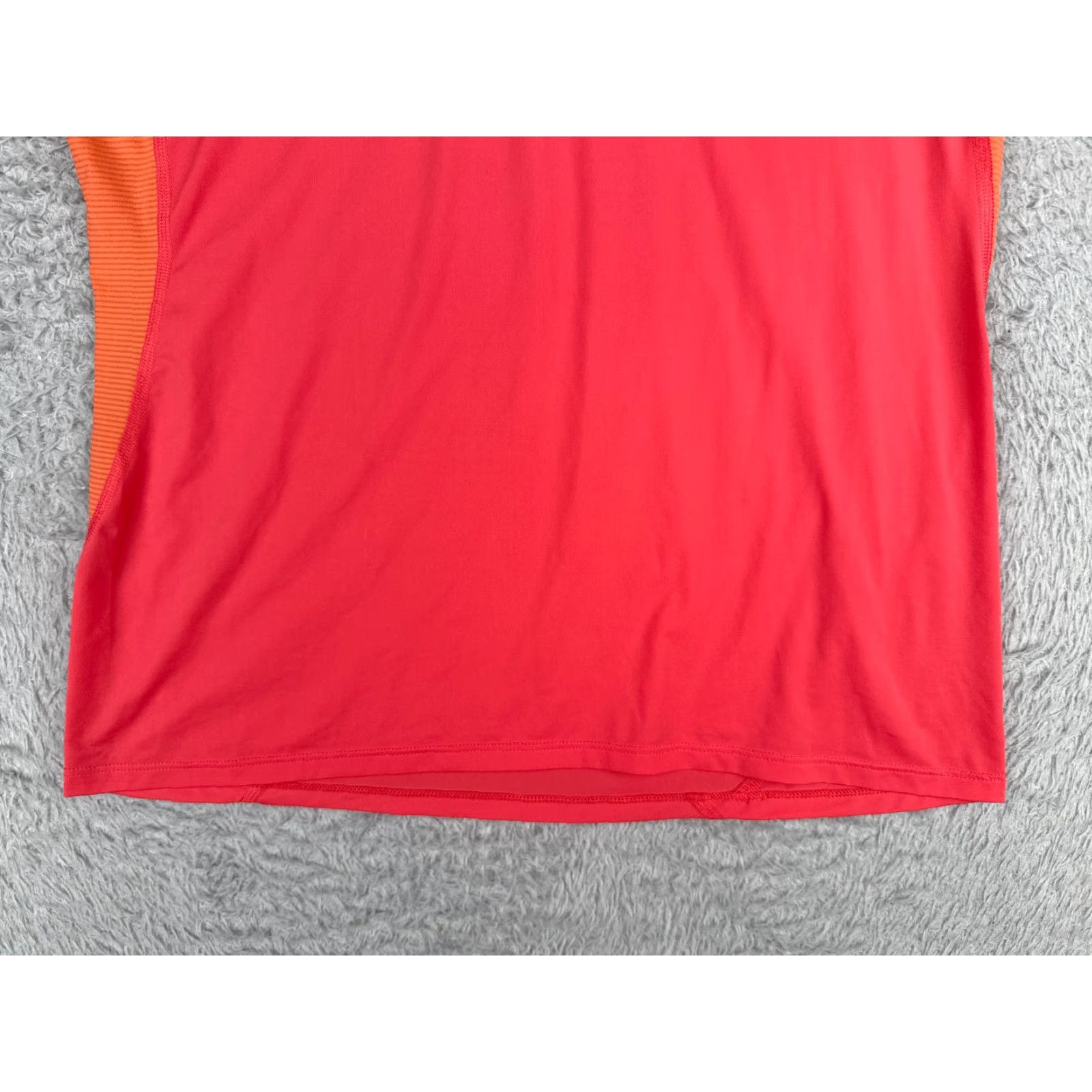The North Face The North Face Shirt Women M Pink Crew Neck Poly Flight Series Vaporwick T-Shirt Casual Women Medium Pink All Seasons Breathable Size M / US 6-8 / IT 42-44 - 5 Thumbnail