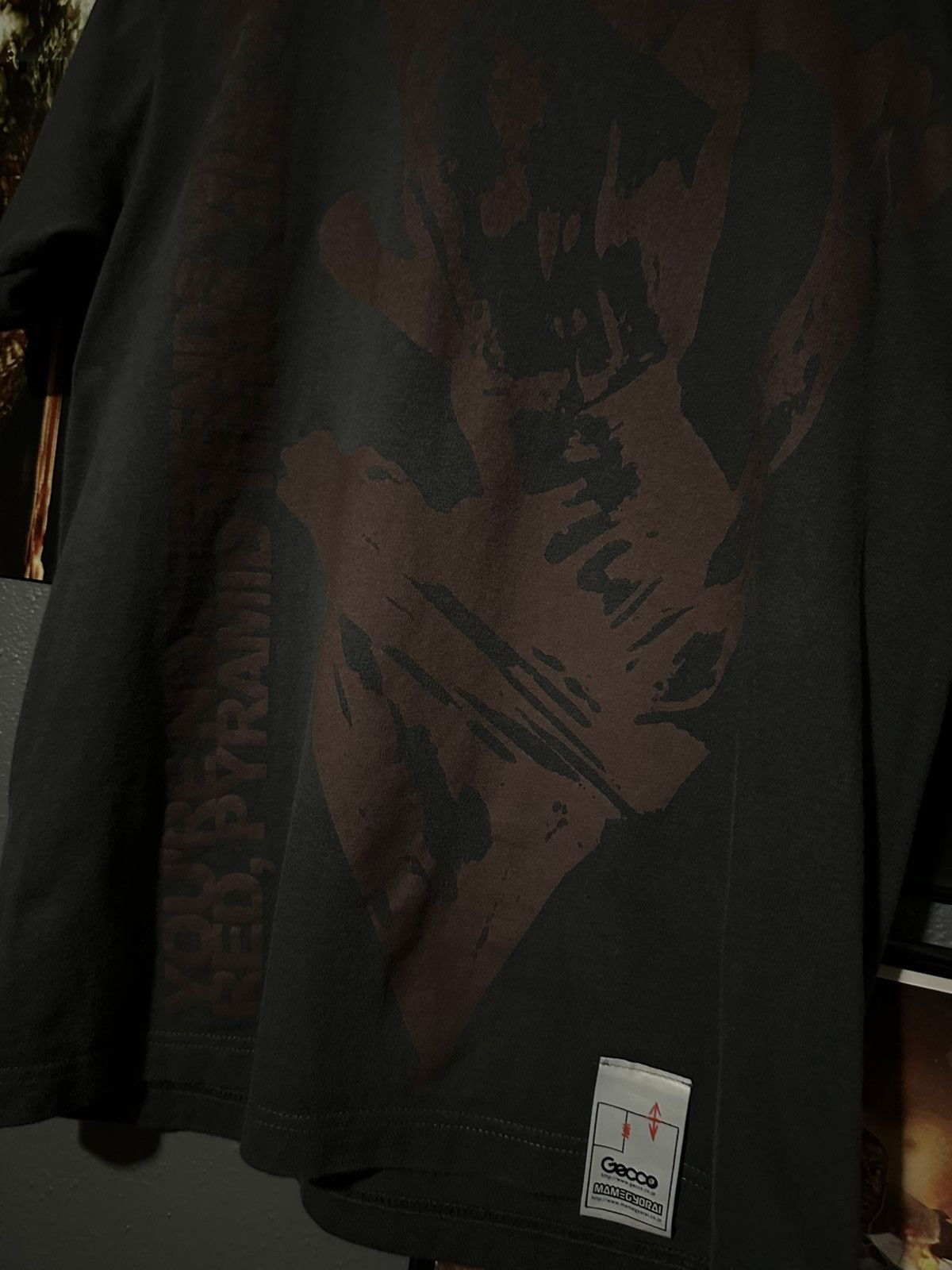 Vintage Rare 2013 Gecco Silent Hill 2 – Red Pyramid Thing Tee Size US S / EU 44-46 / 1 - 4 Thumbnail