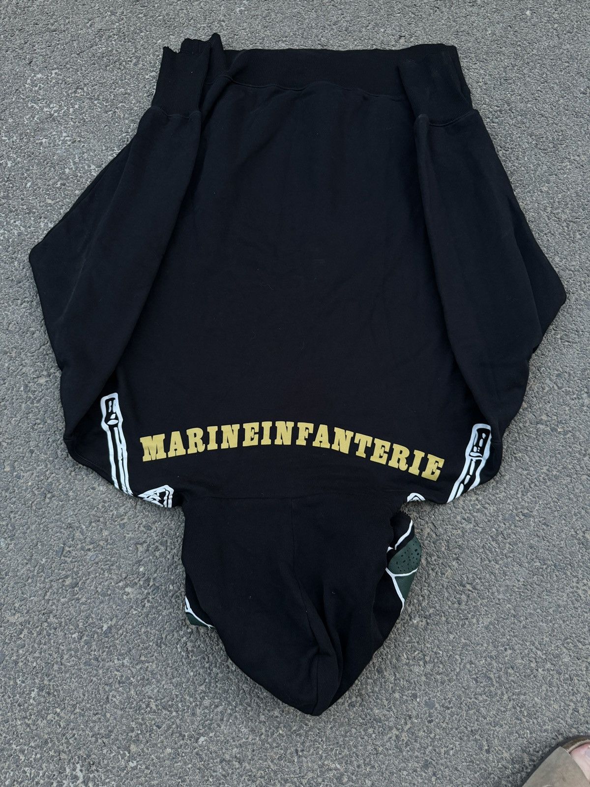 Vetements Vetements SS19 Marine Skull Soldier Gimp Hoodie Sz. S Size US S / EU 44-46 / 1 - 10 Thumbnail