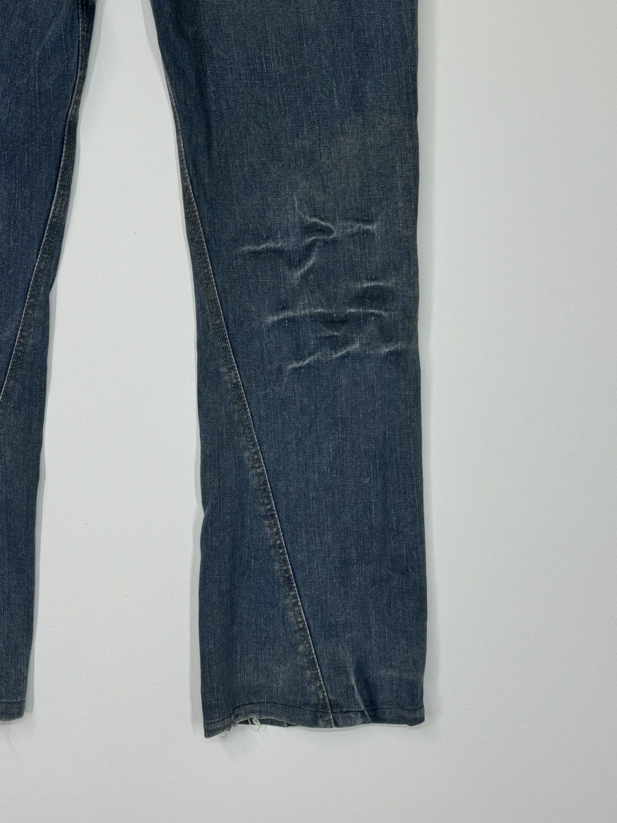 If Six Was Nine FLARE TWIST LEG NYLAUS THUNDER⚡️DISTRESSED JEANS Size US 32 / EU 48 - 14 Thumbnail