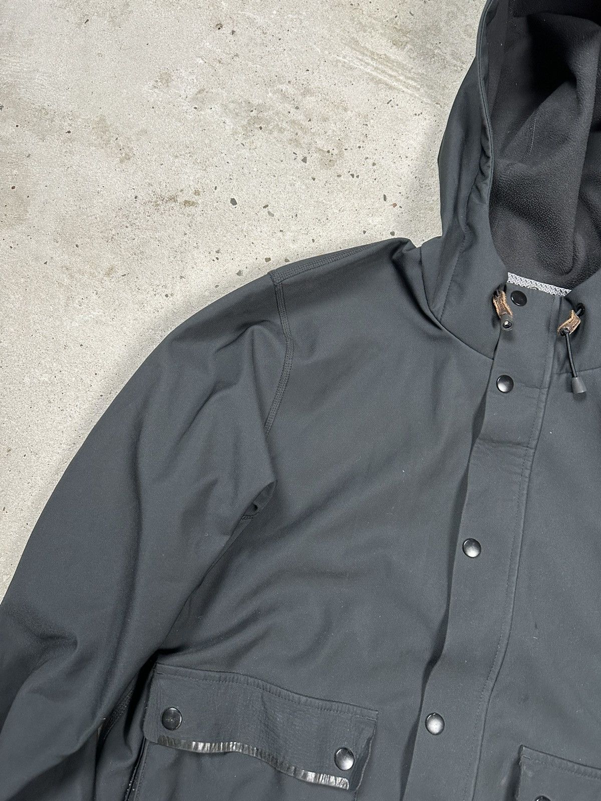 Nike ACG Vintage Y2K Nike ACG Black Utility Hooded Jacket Size US M / EU 48-50 / 2 - 9 Thumbnail