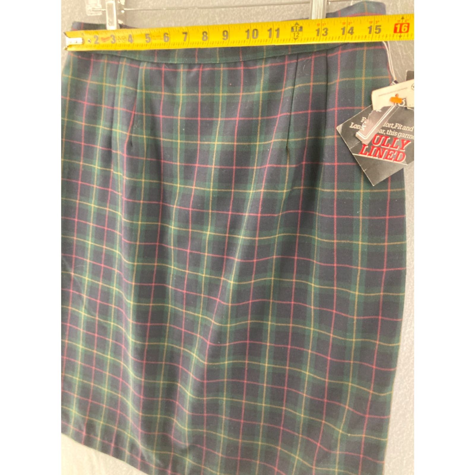 Vintage VINTAGE Christy Girl Skirt Womens 16 Petite Tartan Plaid USA Made Size 38" / US 16 / IT 52 - 2 Thumbnail