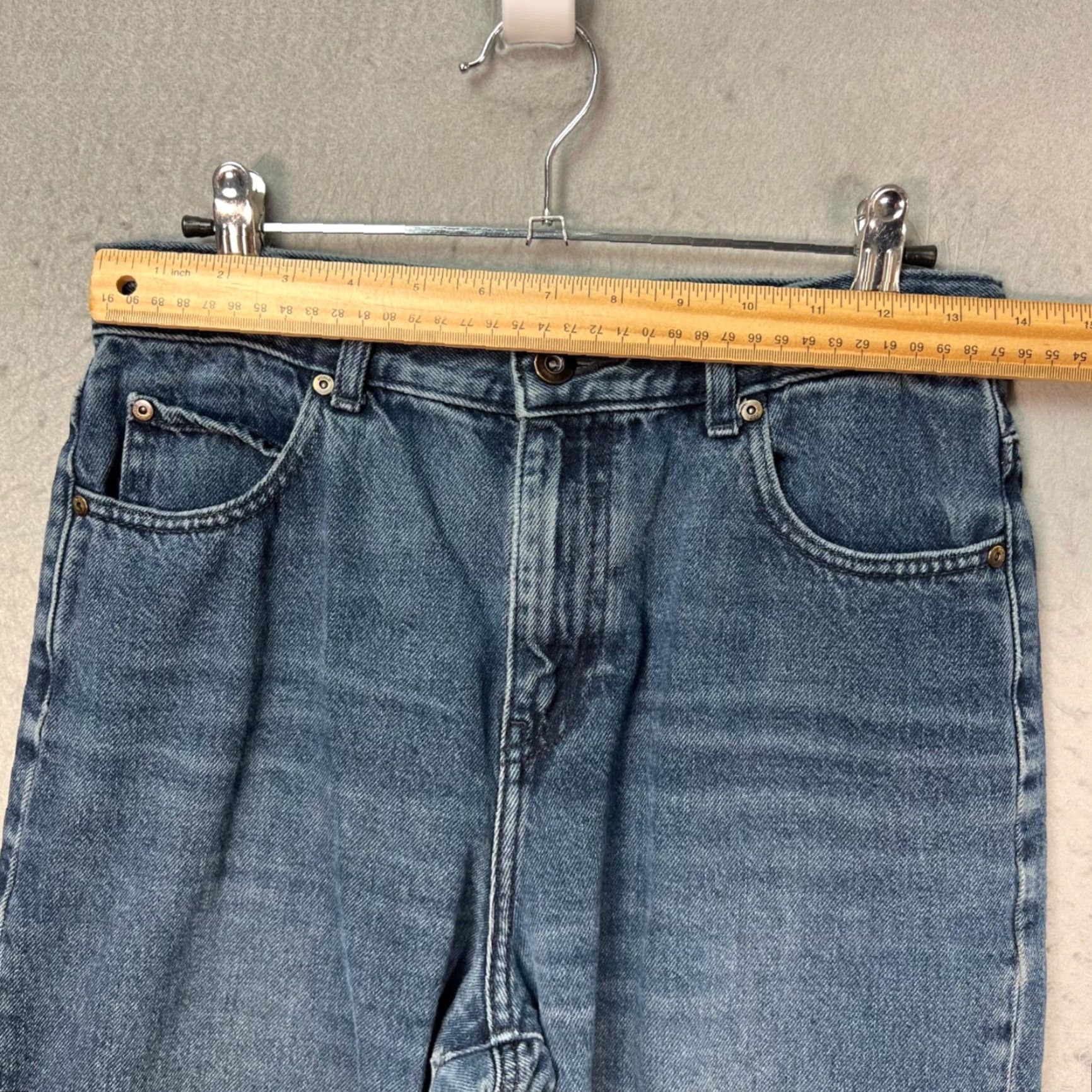 Uniqlo Uniqlo Jeans Women's 23 High-Waisted Tapered 100% Cotton Blue Denim Jeans Size 40" / US 18 - 5 Thumbnail
