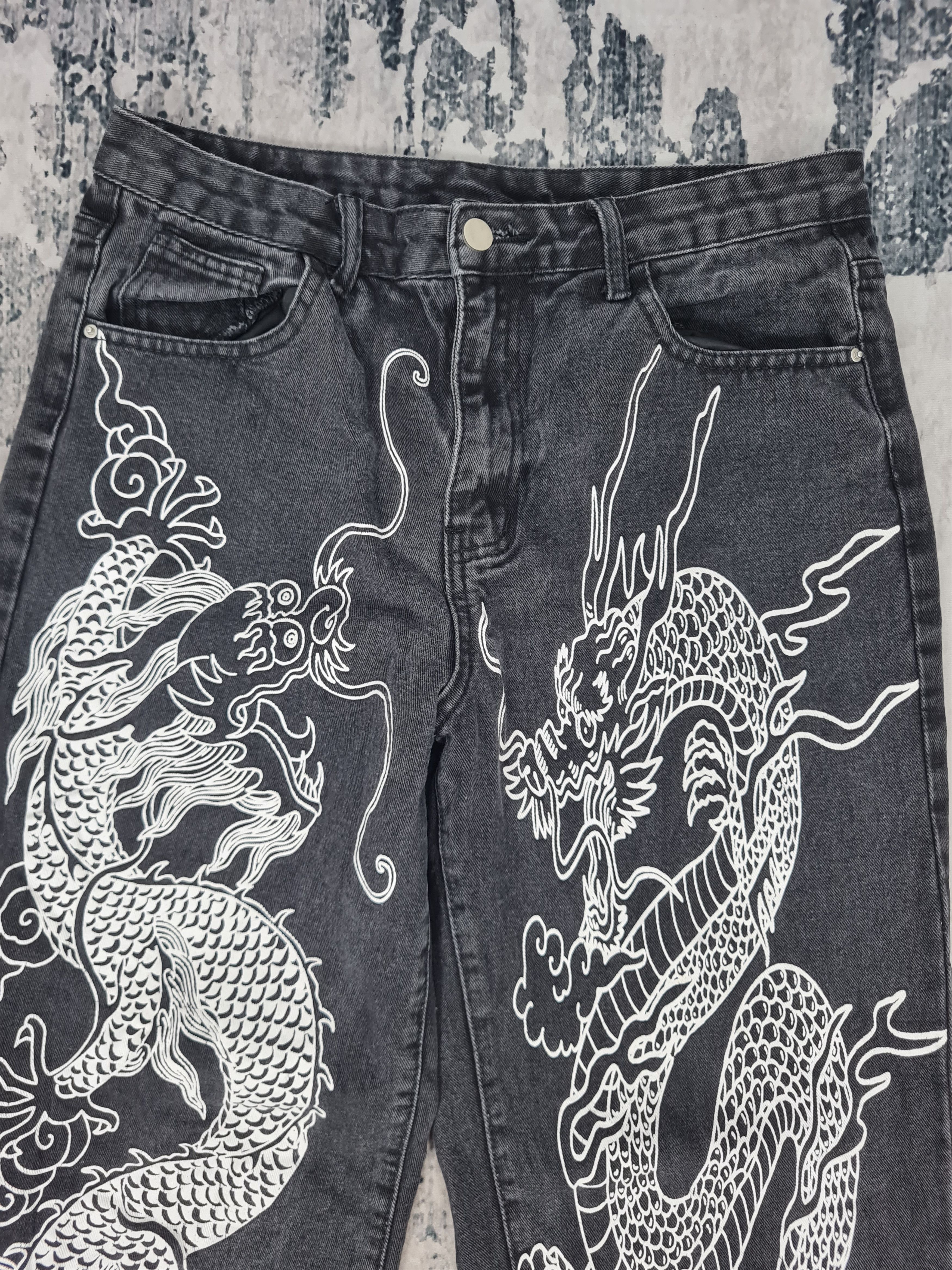 Other Shein Women Dragon Print Art Design Jeans Size 32x30 JB0156 Size US 32 / EU 48 - 5 Thumbnail