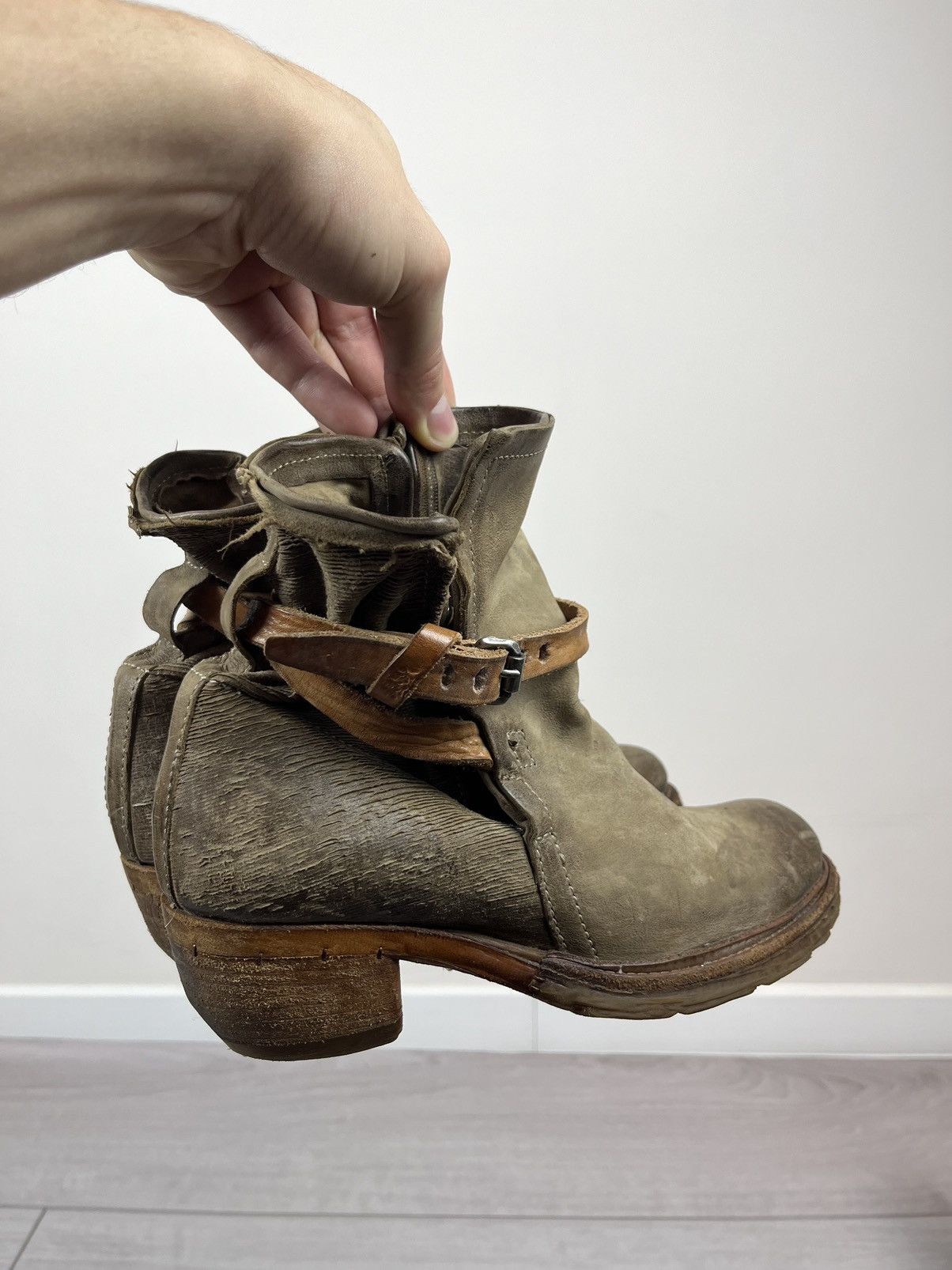 A.S.98 A.S. 98 Airsteps Avante Garde Beige Leather Heel Boots Size US 8 / IT 38 - 12 Thumbnail