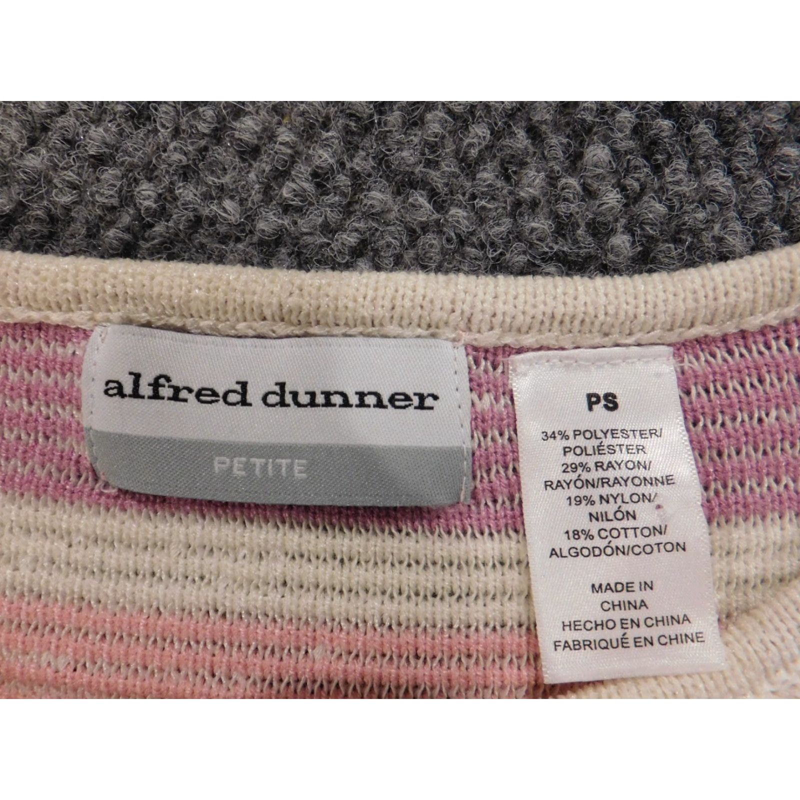 Vintage Alfred Dunner Womens Sweater PS Petites Pink Crewneck Striped Cap Sleeve Long Sleeve Pullover Knit Size S / US 4 / IT 40 - 5 Thumbnail