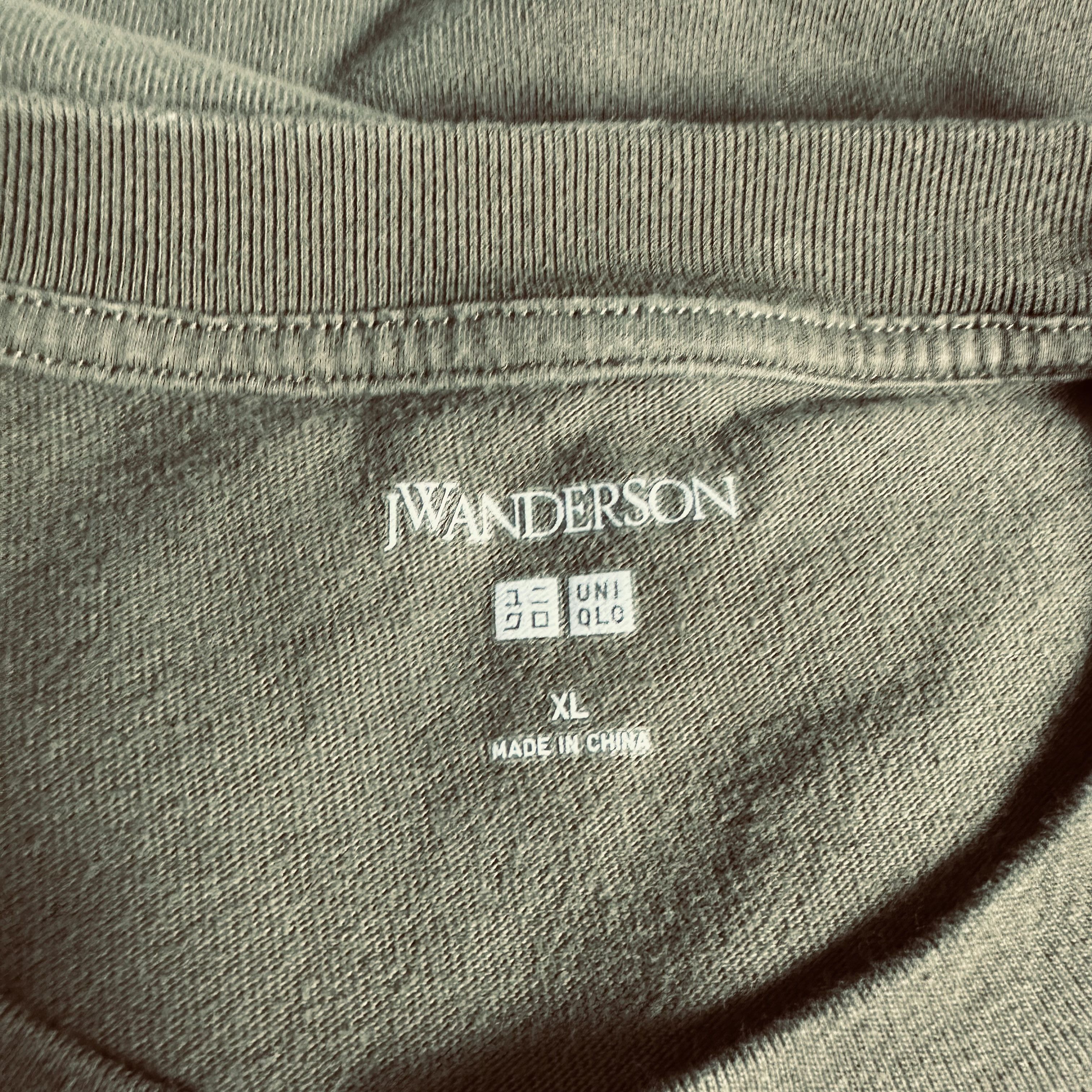 JW Anderson × Uniqlo 🔥RARE🔥J.W Anderson x Uniqlo Nice Design T-shirt Size US XL / EU 56 / 4 - 5 Thumbnail
