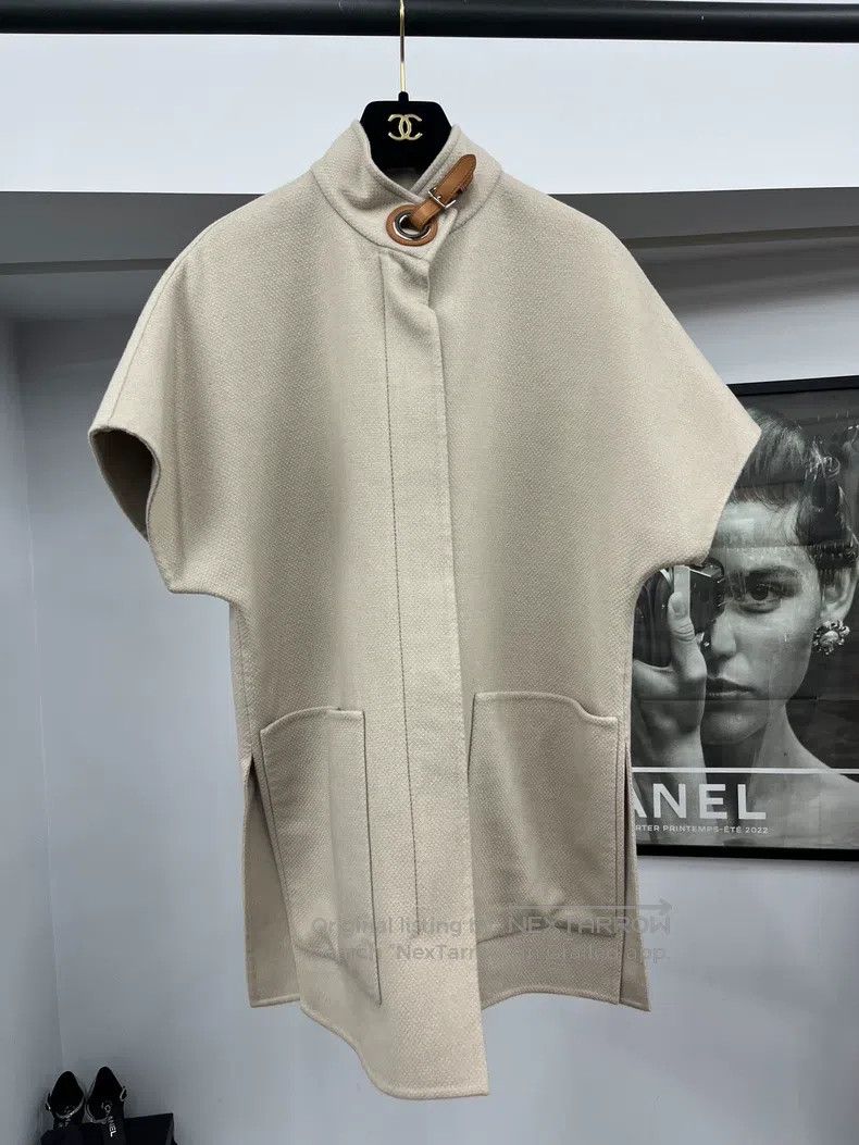 Hermes Hermes Beige and Leather Cashmere Vest Size XXS / US 00 / IT 34 - 1 Thumbnail