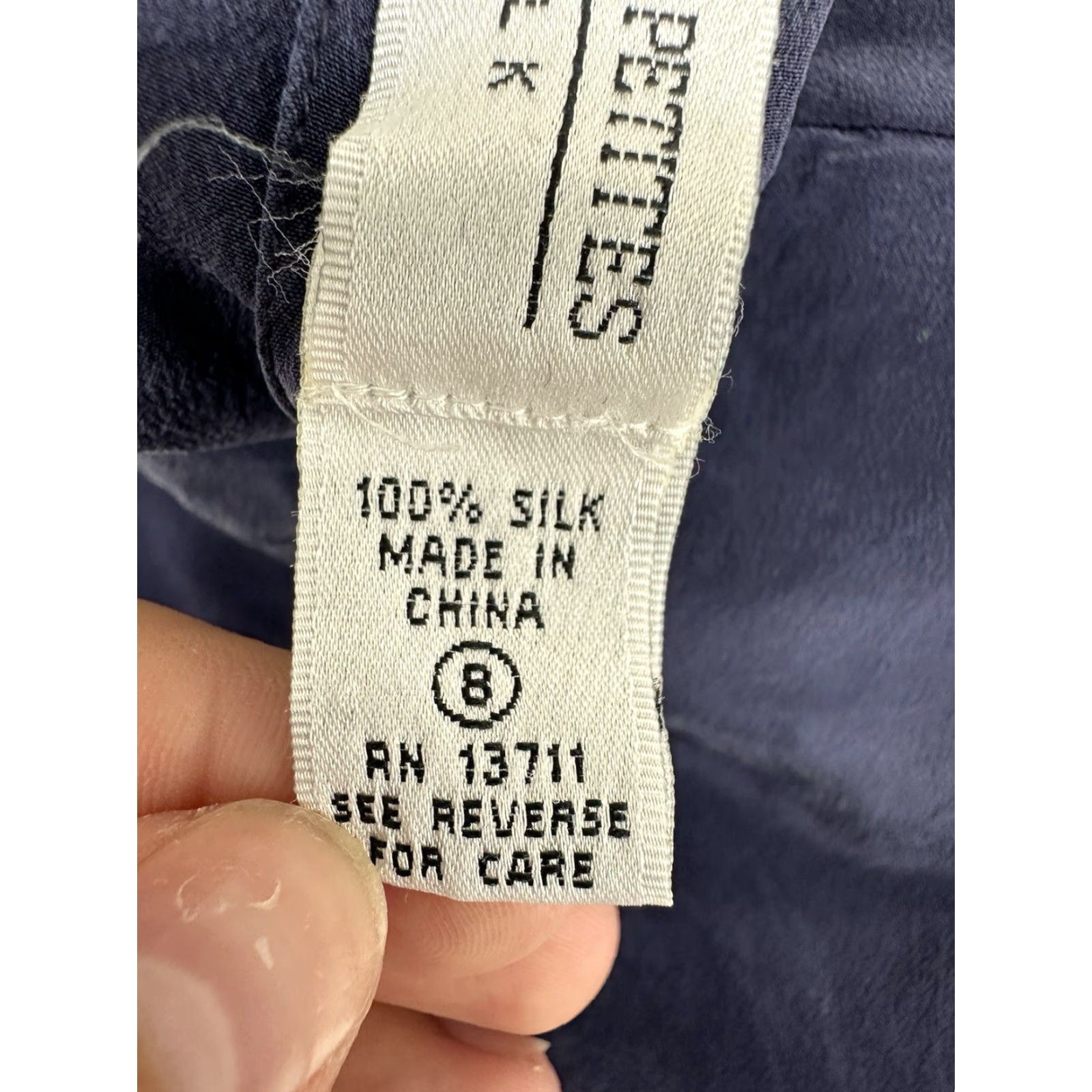 Vintage VINTAGE Valerie Stevens Womens Blouse Blue Silk Short Sleeve Button-Up Back VTG Size 8P Petites Womens Regular 80s 90s Classic Sportswear Shirt Size M / US 6-8 / IT 42-44 - 5 Thumbnail