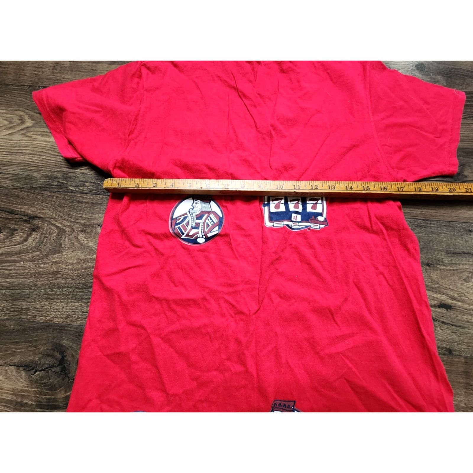 Hanes VINTAGE 80s Mens M Slots Poker Casino Lucky T-Shirt Distressed Hanes Red Short Sleeve Graphic Tee Mens M Size S/M Grunge 1980s Size US S / EU 44-46 / 1 - 4 Thumbnail